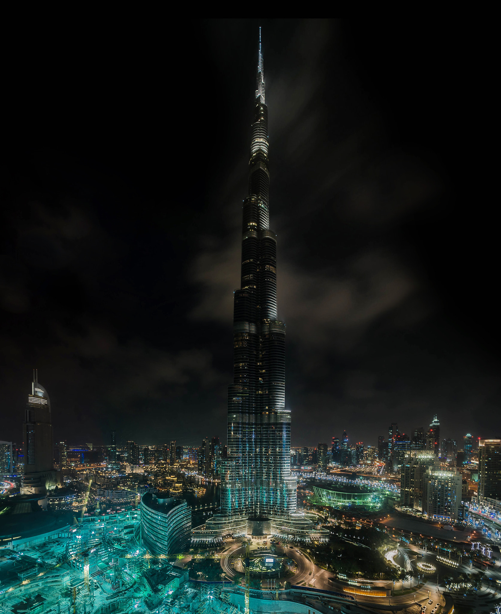 Sigma 10-20mm F4-5.6 EX DC HSM sample photo. Burj khalifa photography