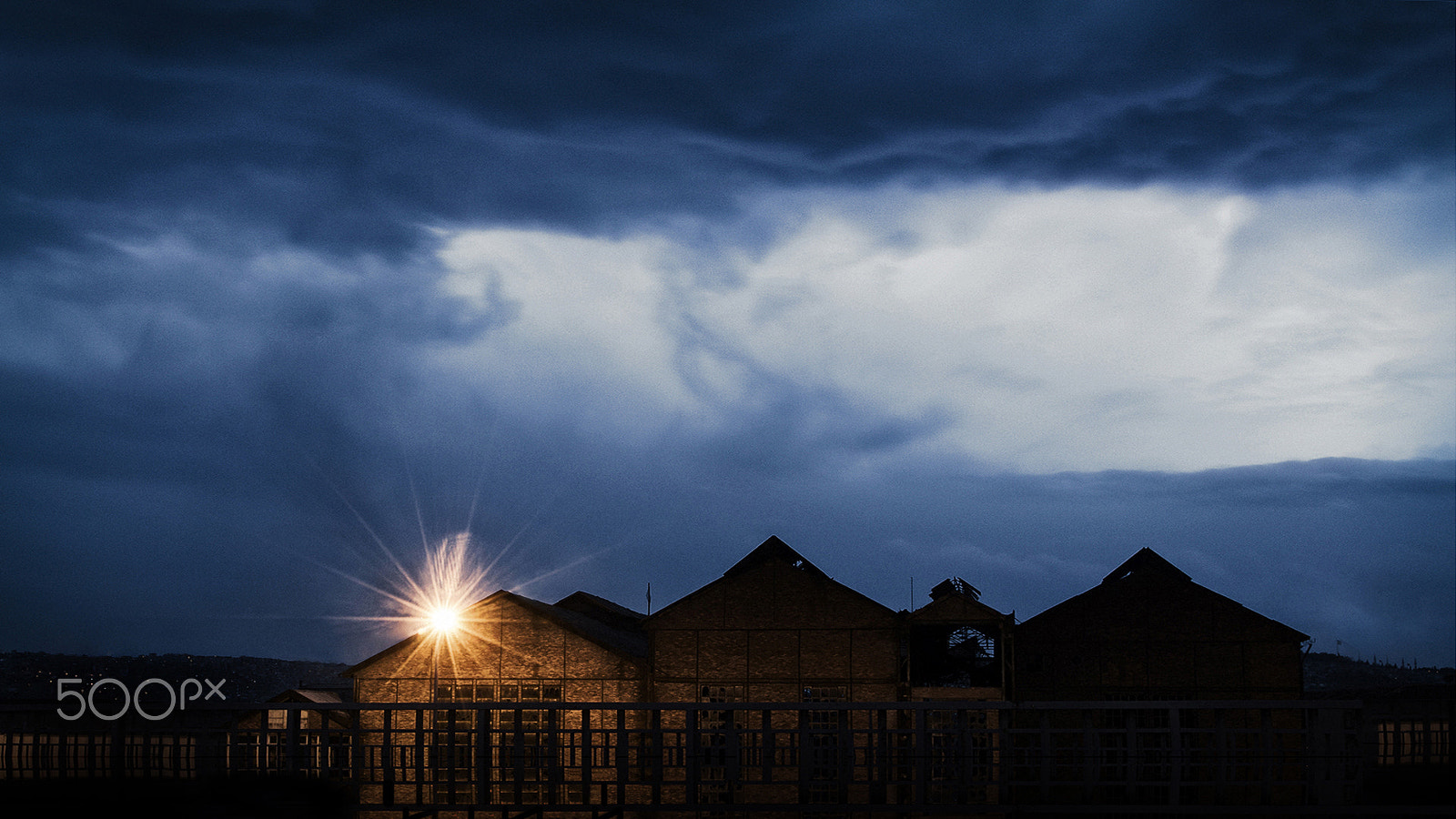 Canon EOS M2 sample photo. Roofs photography