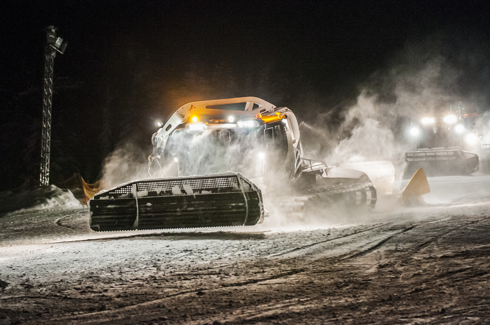 Sigma 70-200mm F2.8 EX DG OS HSM sample photo. Snowcat photography