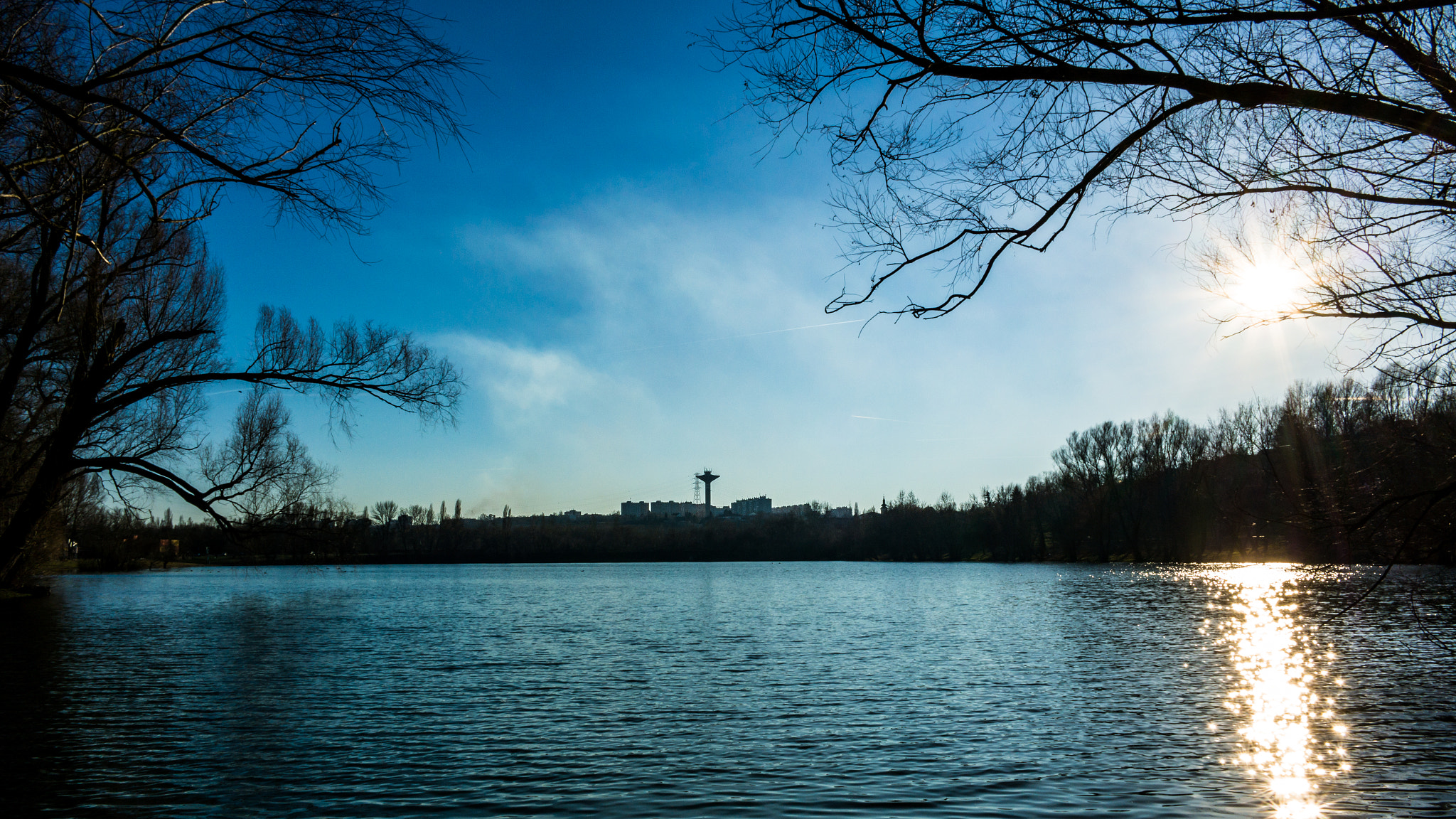 Samsung NX30 + Samsung NX 16mm F2.4 Pancake sample photo. Blue sunset photography