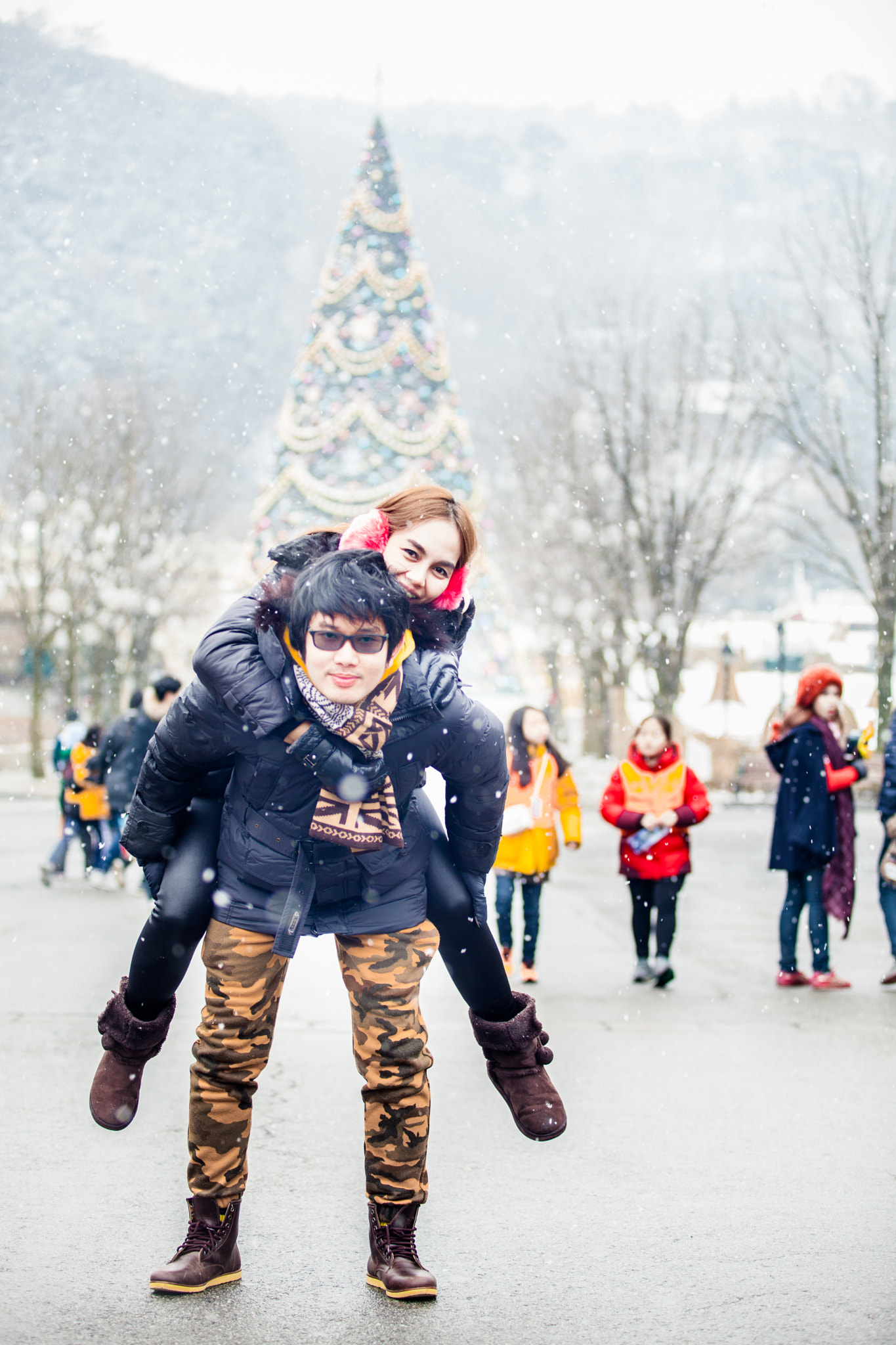 Canon EF 80-200mm f/2.8L sample photo. Celebratelove photography
