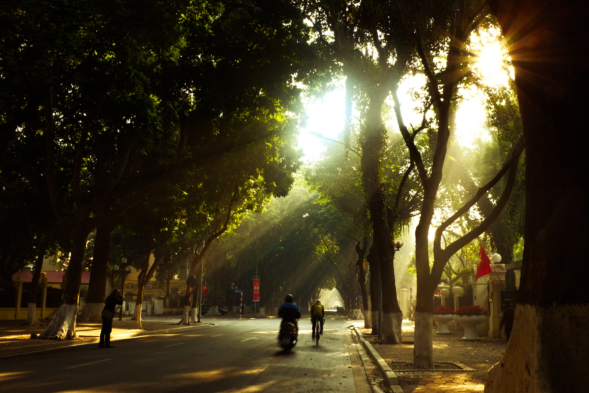 Fujifilm XC 16-50mm F3.5-5.6 OIS II sample photo. Phan dinh phung street photography