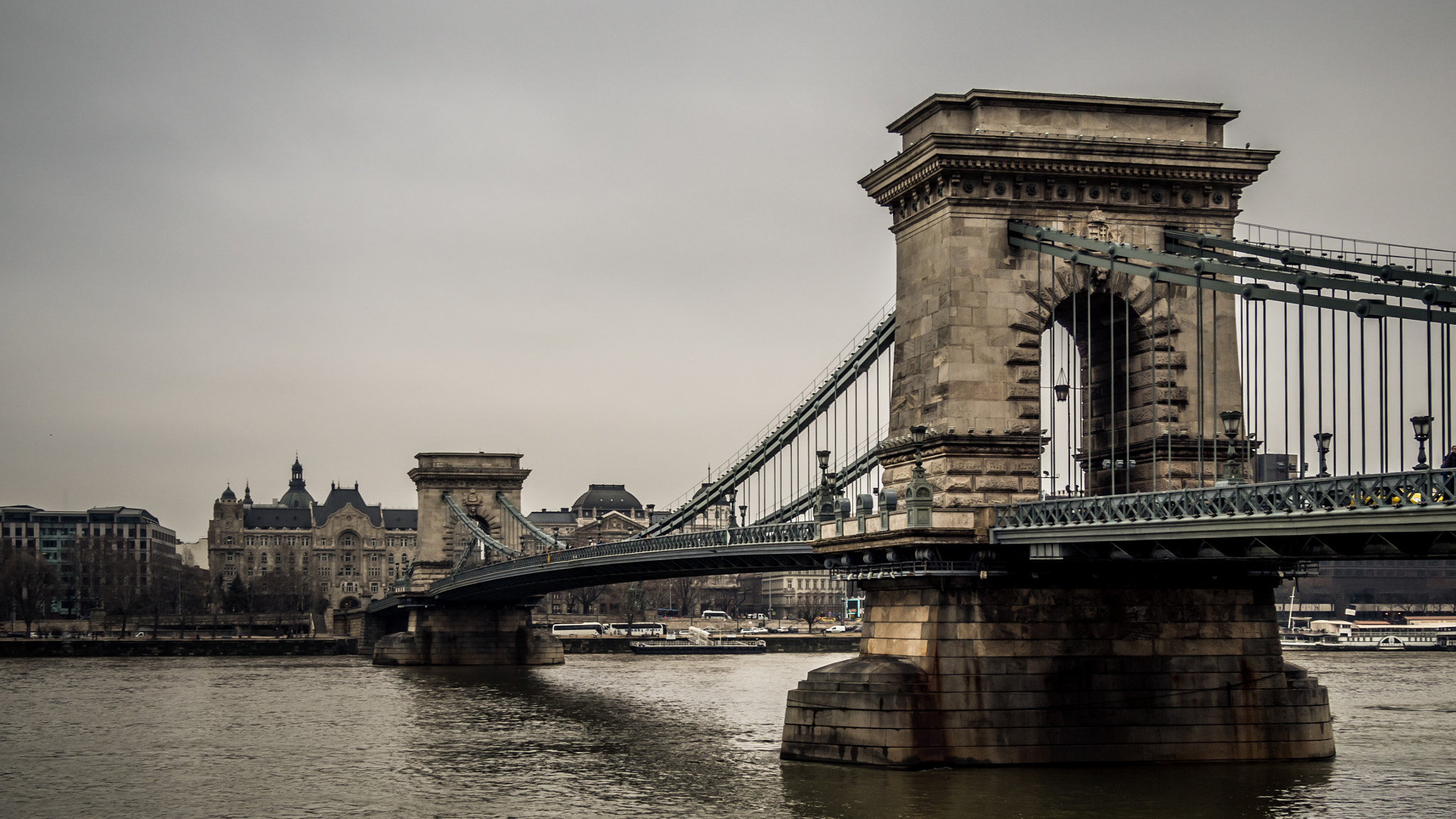 Olympus PEN E-PL5 sample photo. Budapest - kettenbrücke photography