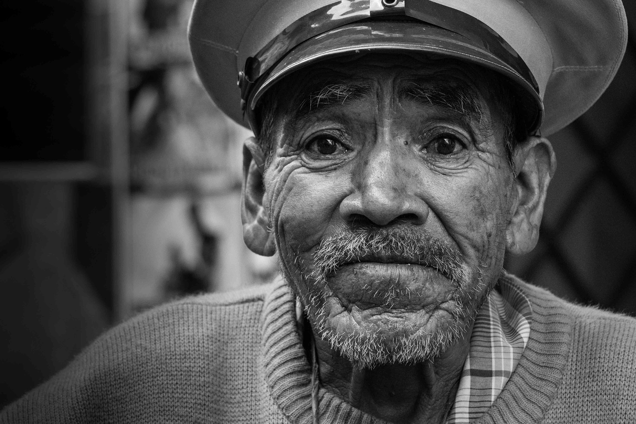 Olympus Zuiko Digital ED 40-150mm F4.0-5.6 sample photo. Peruvian portrait photography