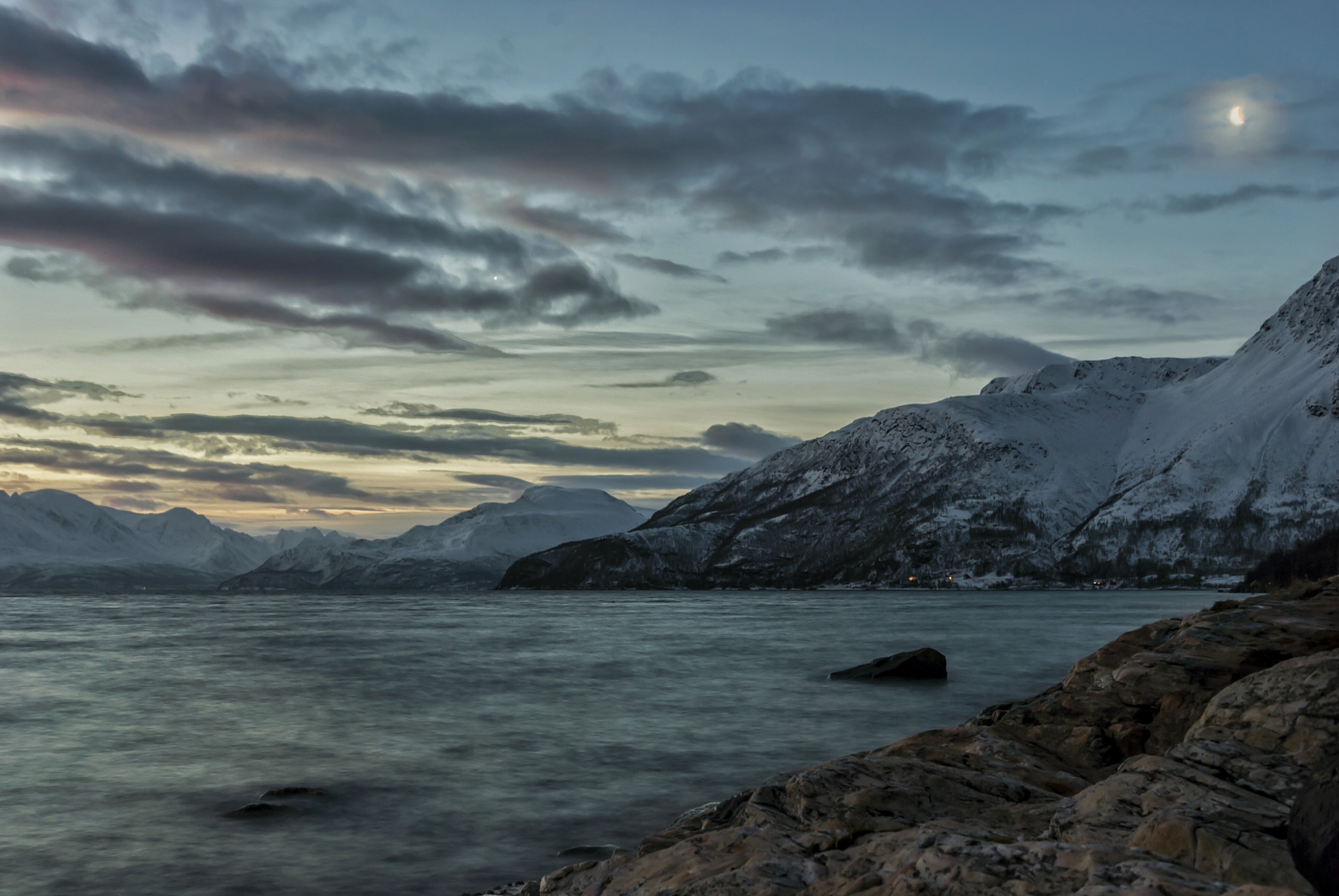 Sigma 18-200mm F3.5-6.3 DC OS HSM sample photo. Northern dawn  photography