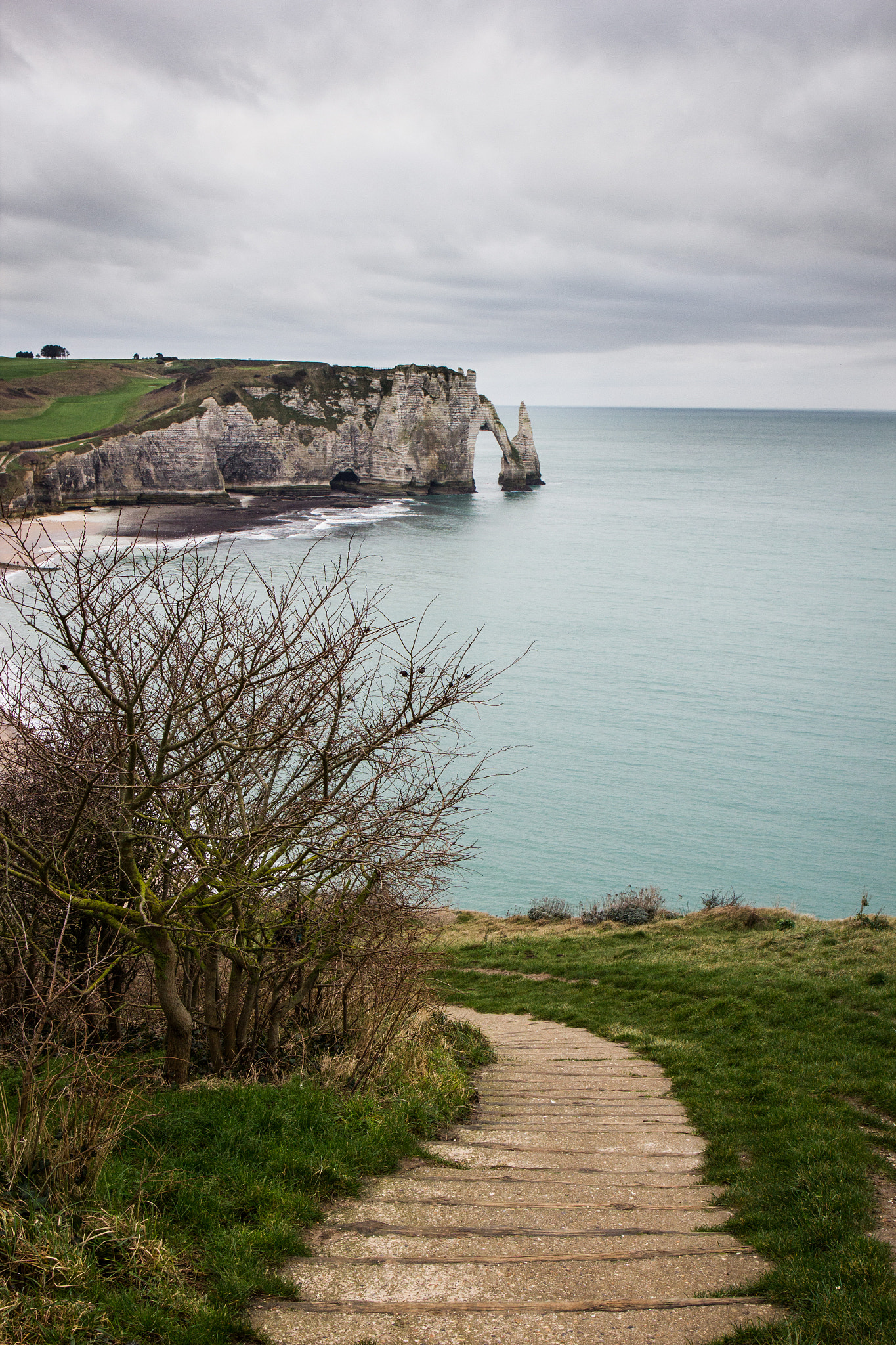 Canon EF 24-70mm F4L IS USM sample photo. Étretat photography