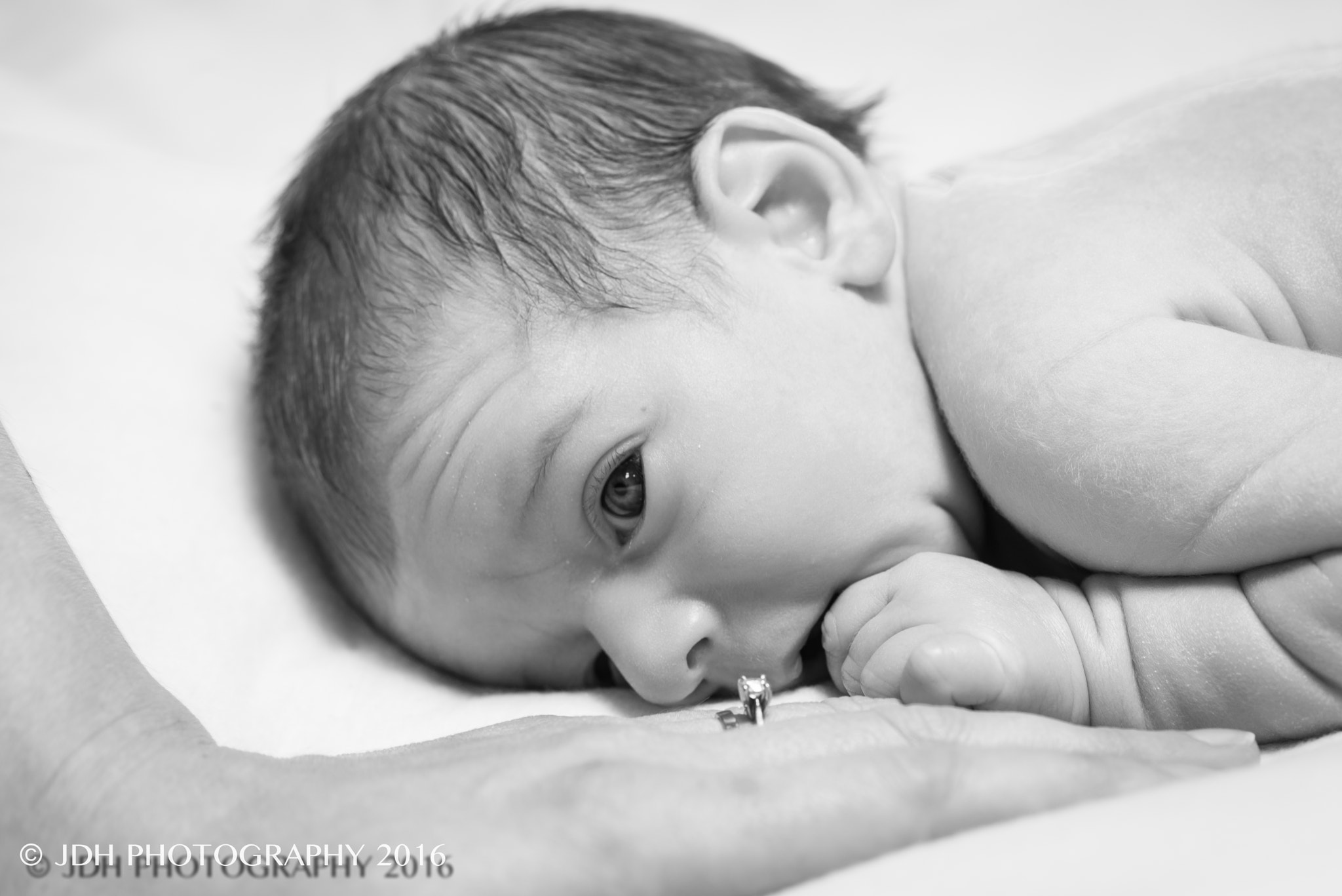 Nikon D610 + Sigma 70mm F2.8 EX DG Macro sample photo. Baby, mother and baby. photography