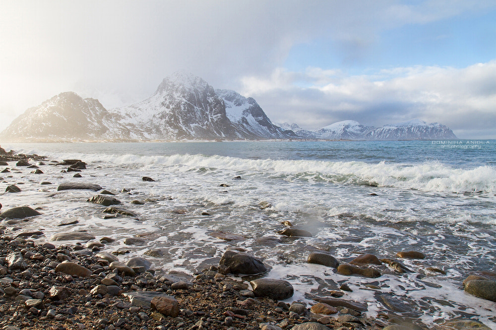 Canon EOS 7D + Canon EF-S 17-55mm F2.8 IS USM sample photo. Lofoten beach photography