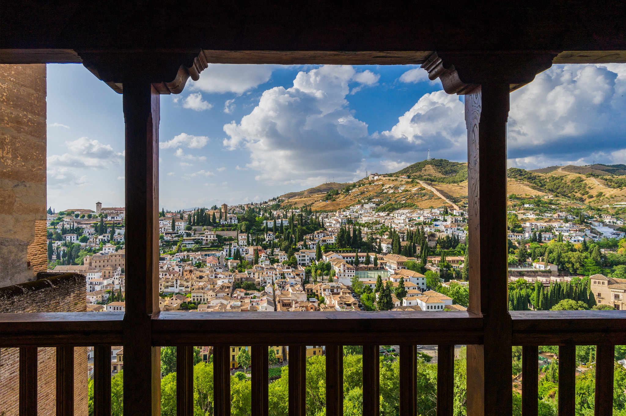 Sony Alpha NEX-F3 + Sony E 10-18mm F4 OSS sample photo. Granada. photography