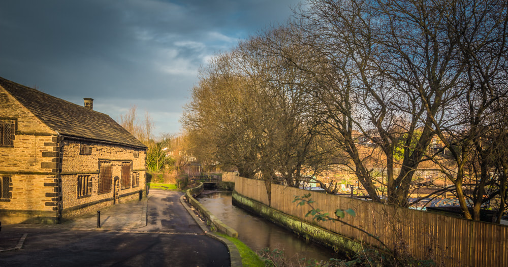 Canon EF-S 10-22mm F3.5-4.5 USM sample photo. The old school house in middleton  photography