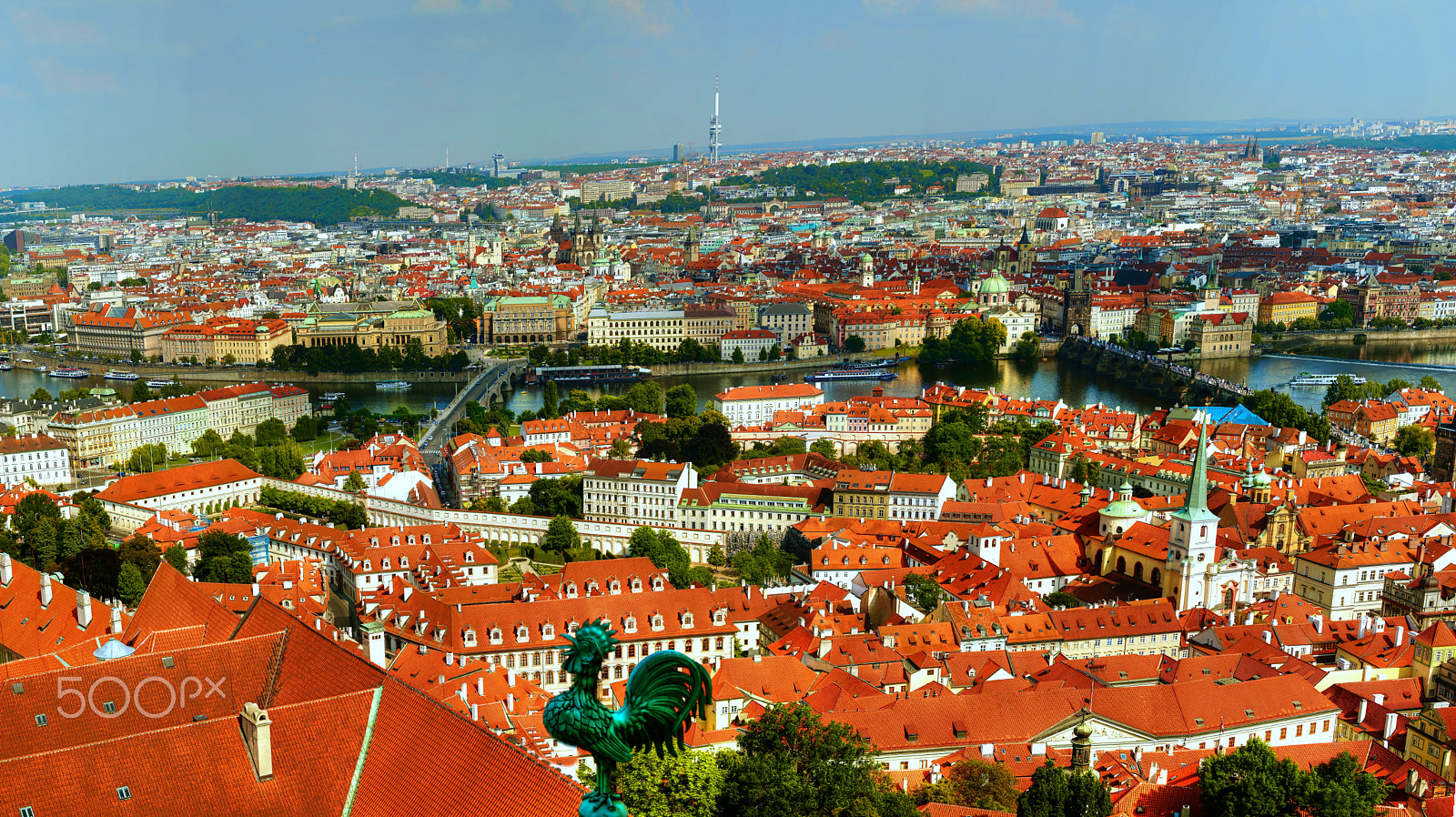 Panasonic Lumix DMC-L1 + OLYMPUS DIGITAL 70mm-300mm Lens sample photo. Panaromic prague photography