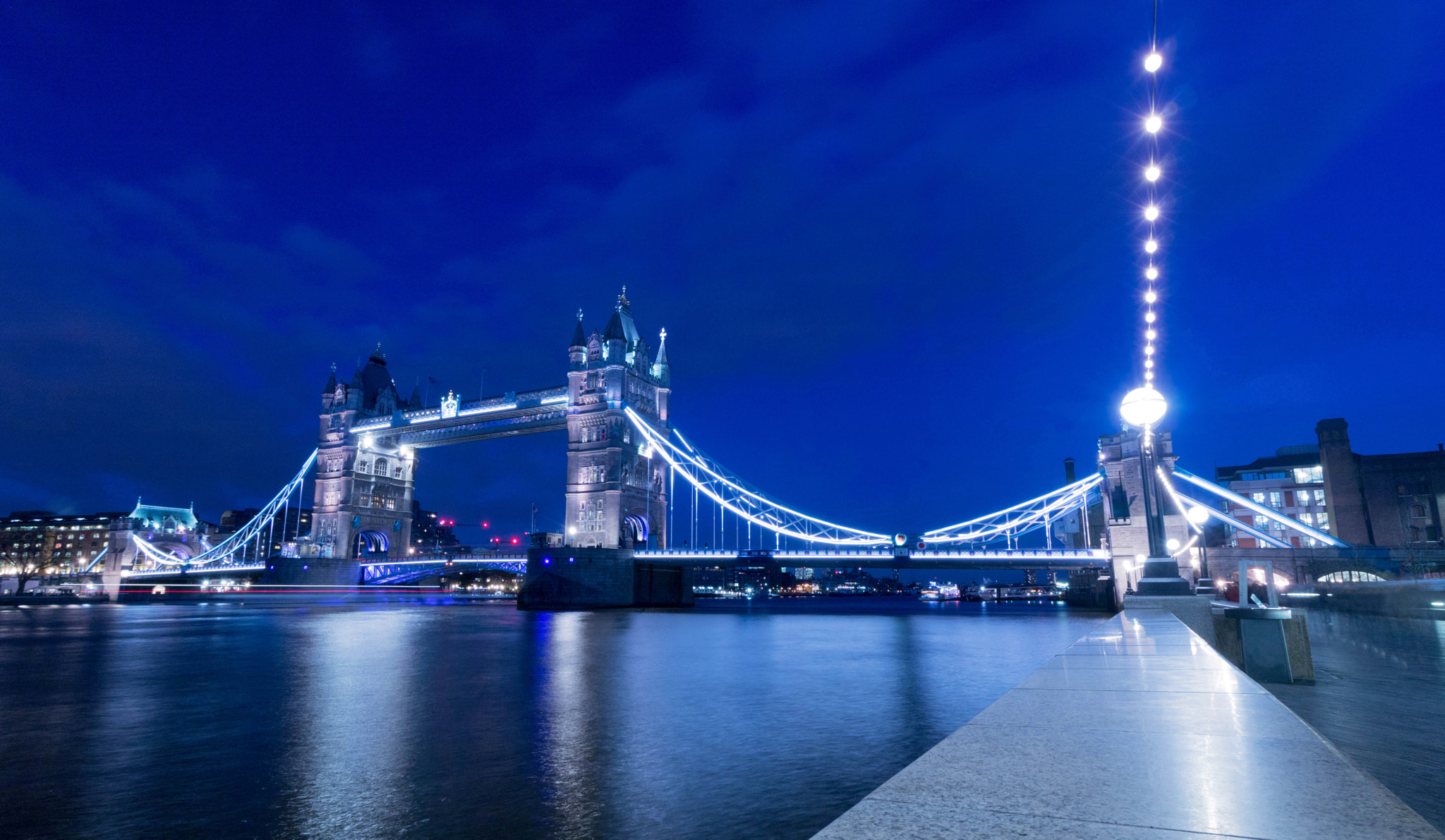 Canon EF-S 10-18mm F4.5–5.6 IS STM sample photo. Tower bridge photography