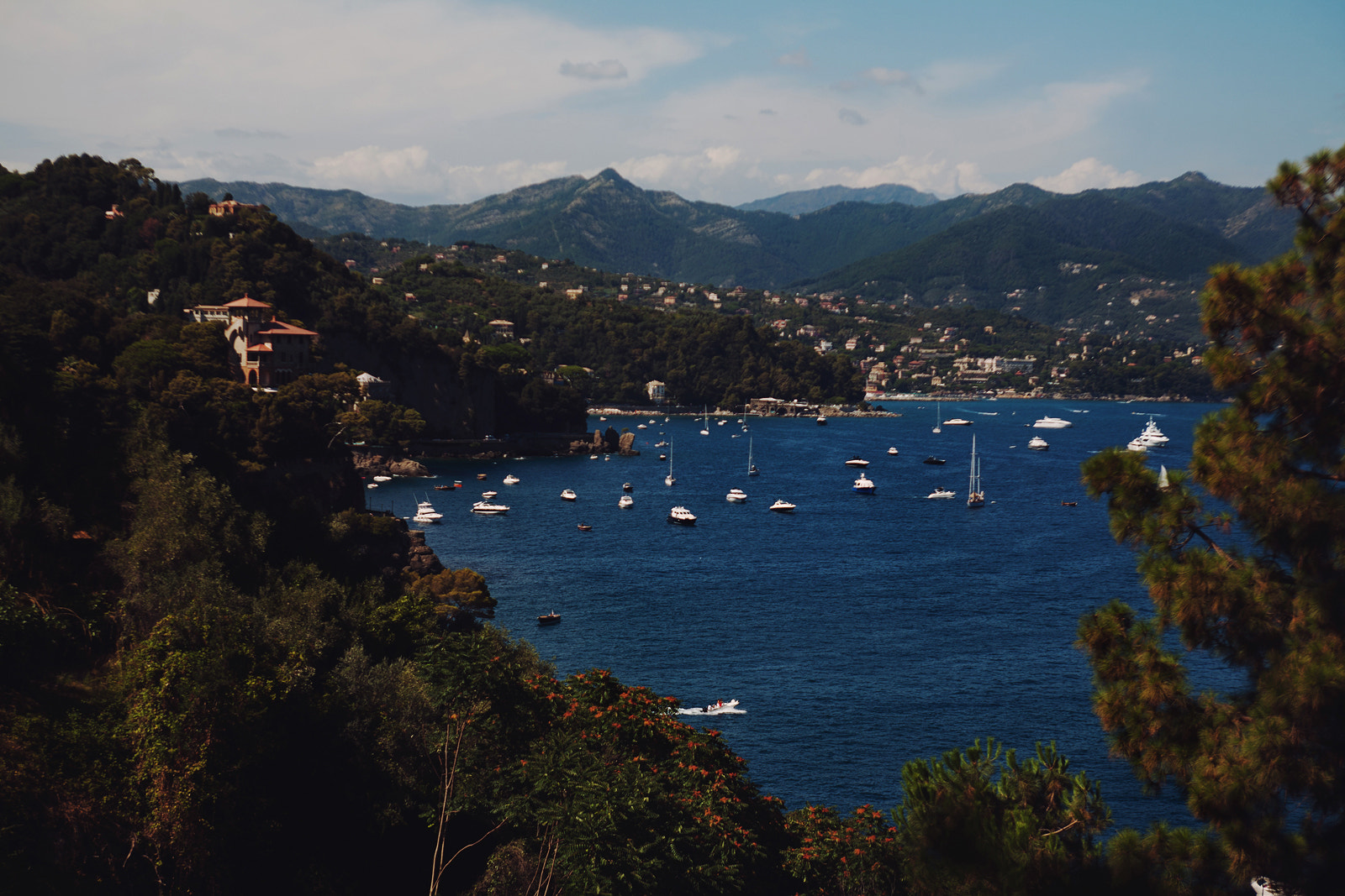 Canon EOS 5D + EF28-70mm f/2.8L USM sample photo. Portofino photography