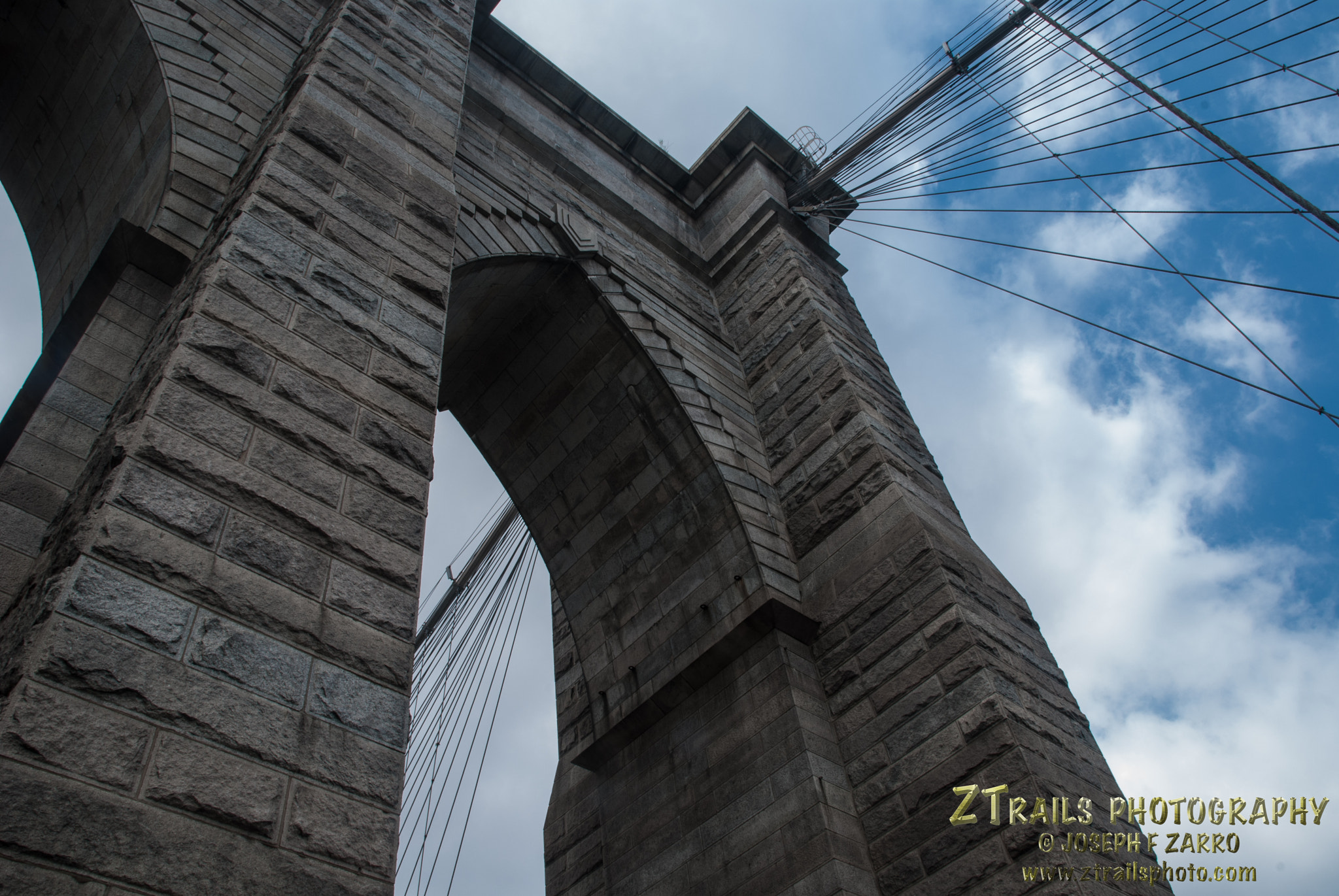 Sigma 18-200mm F3.5-6.3 DC OS HSM sample photo. Brooklyn bridge photography