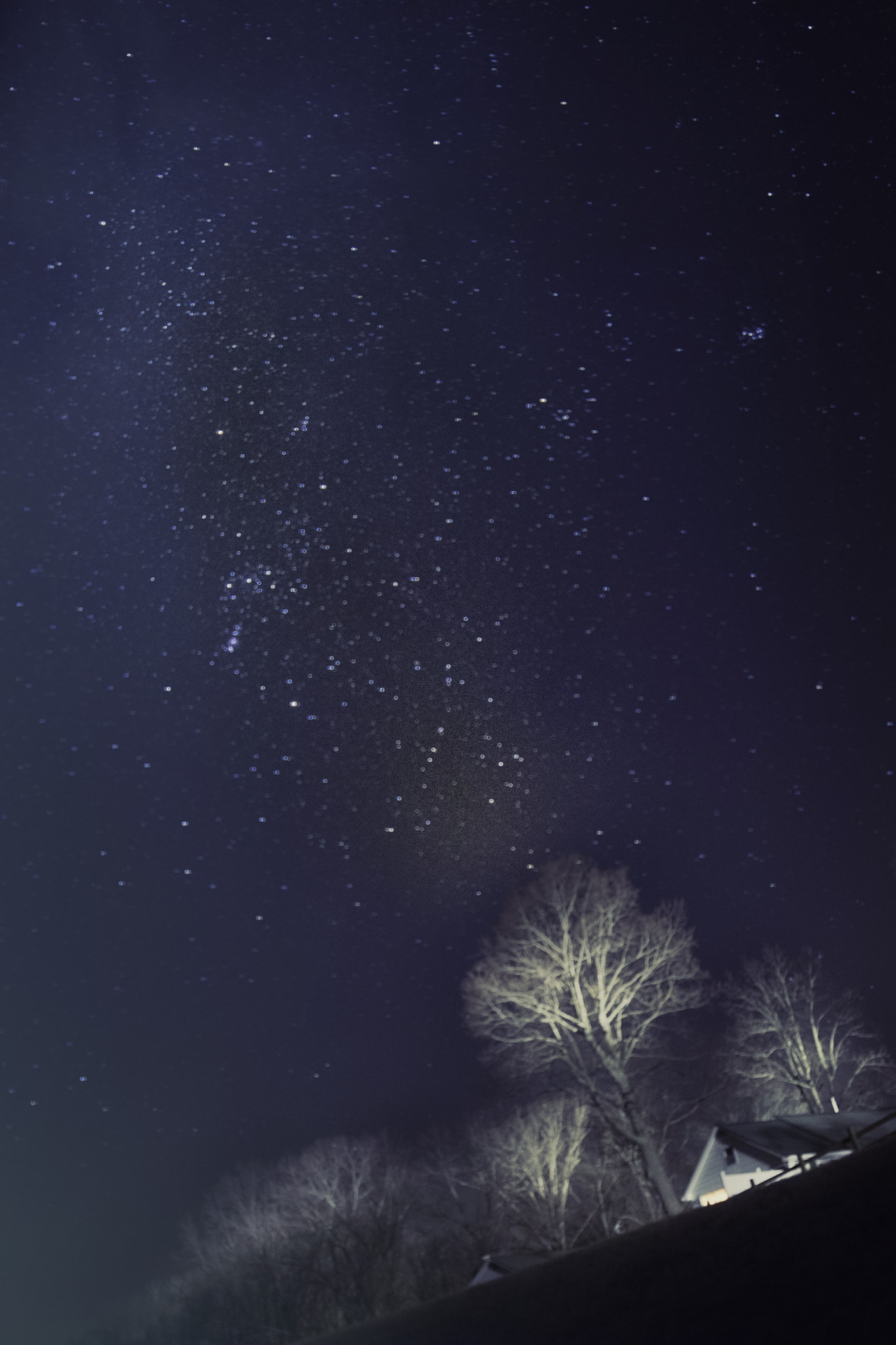 Samyang 14mm F2.8 ED AS IF UMC sample photo. Astrophotography farm house photography