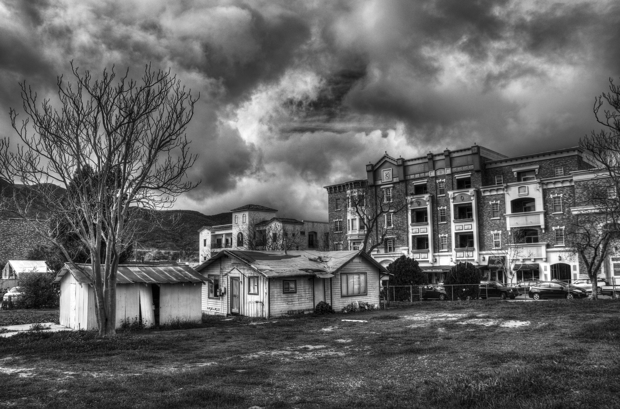 Canon EF-S 17-85mm F4-5.6 IS USM sample photo. Tonemapped photography
