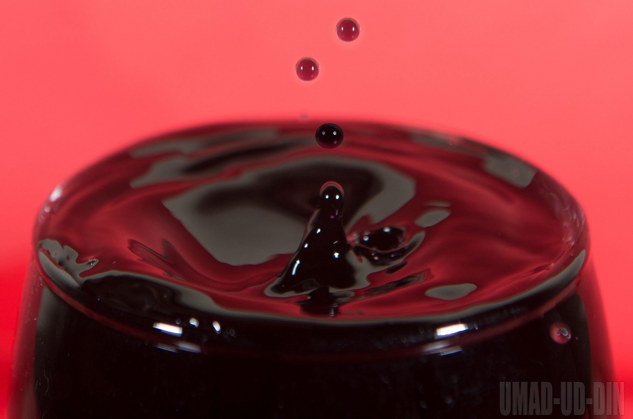 Nikon D610 + Sigma 24-70mm F2.8 EX DG Macro sample photo. Drop of link photography