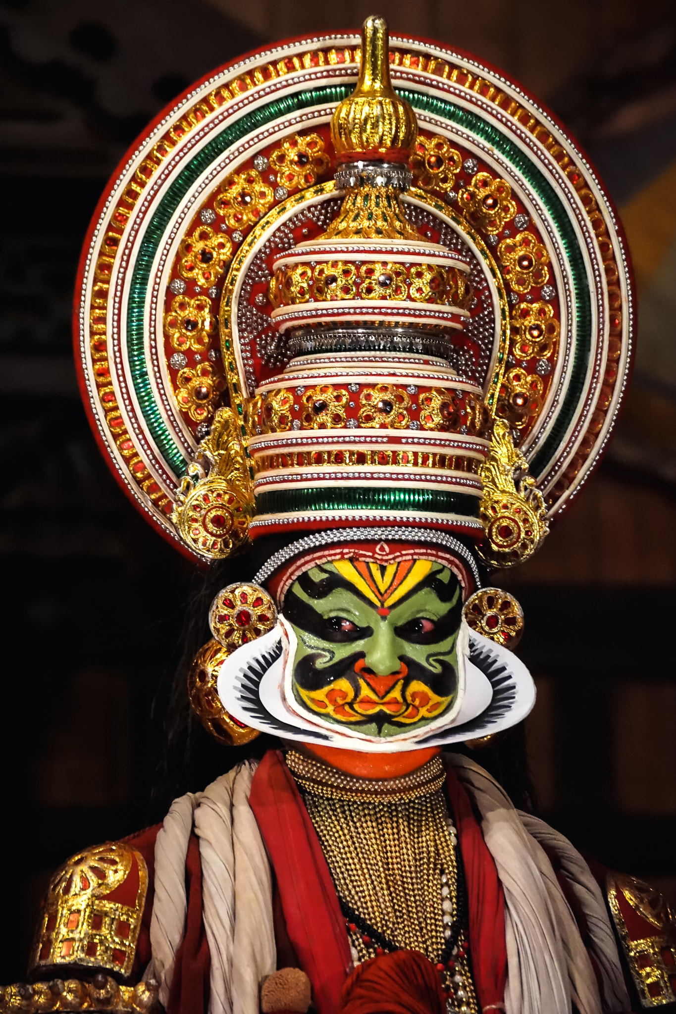 Tamron SP 70-300mm F4-5.6 Di USD sample photo. Kathakali perfomer photography