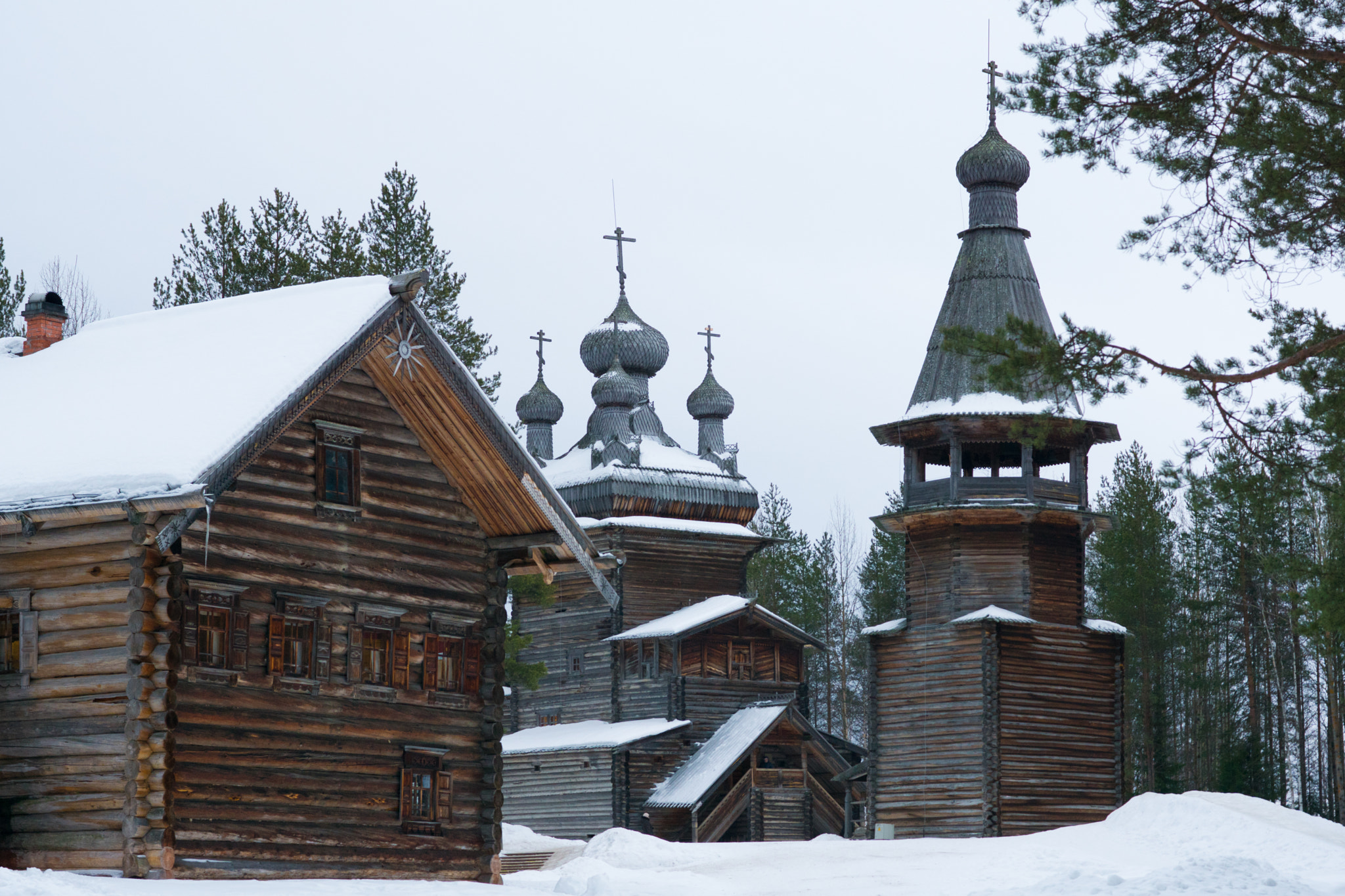 Sony ILCA-77M2 + Sony 50mm F1.4 sample photo. Arkhangelsk, malye korely open-air museum photography
