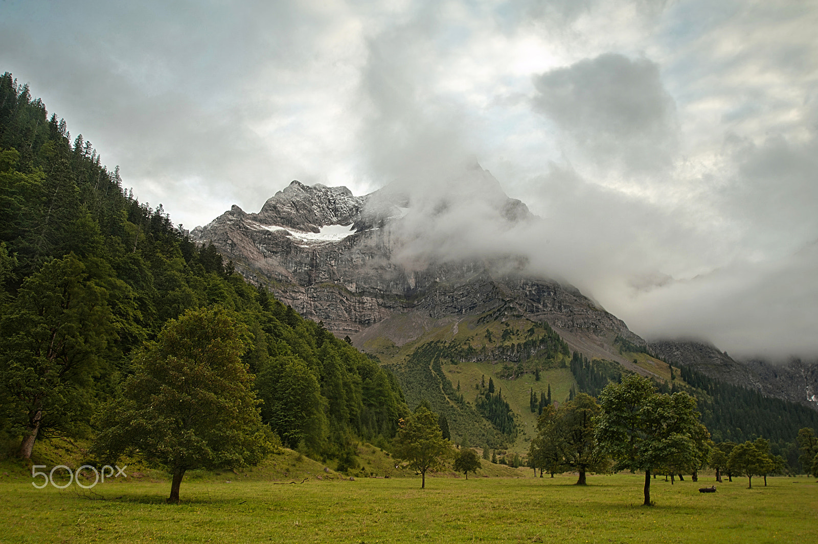 Nikon D700 + Sigma 17-35mm F2.8-4 EX Aspherical sample photo. View of the "ahornboden",karwendel.austria photography