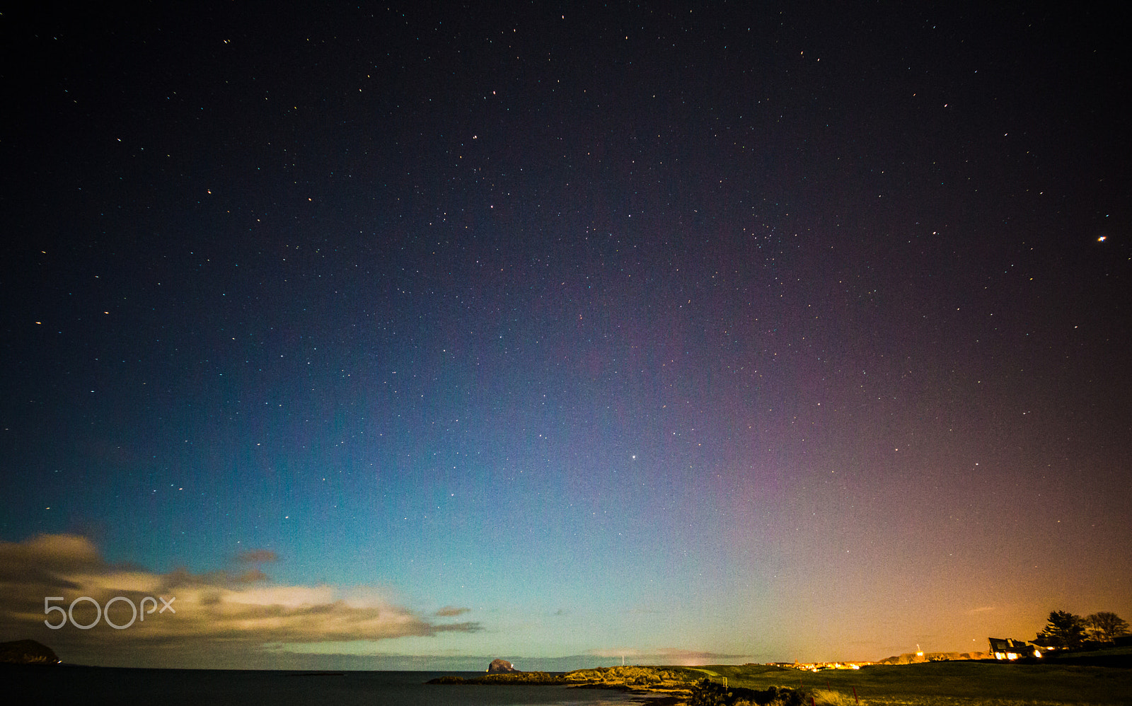 Canon EOS M + Sigma 10-20mm F4-5.6 EX DC HSM sample photo. Colourful night sky photography