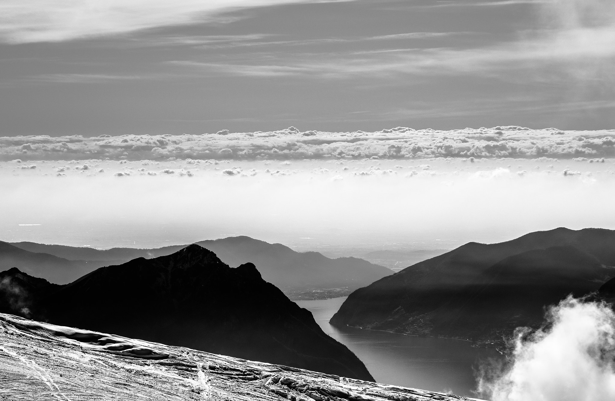 Pentax smc DA 55-300mm F4.0-5.8 ED sample photo. Bw landscape photography