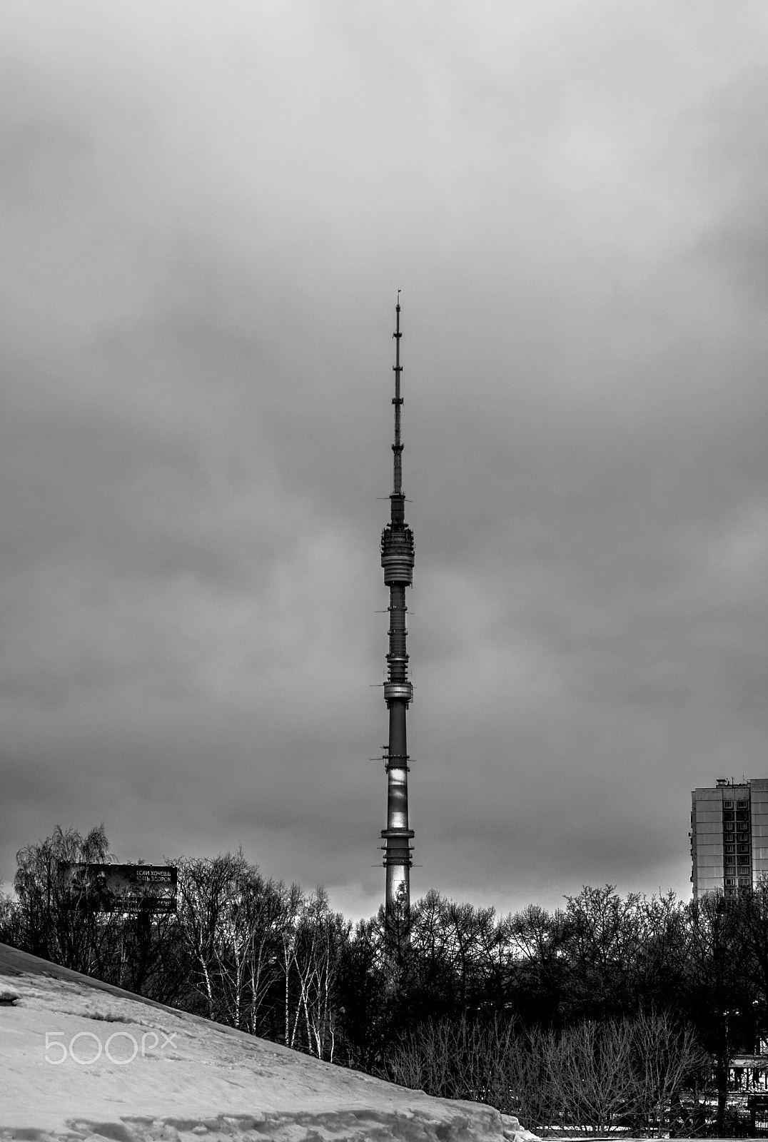 Sony Alpha DSLR-A500 + Sony 50mm F1.4 sample photo. Ostankino tower bw photography
