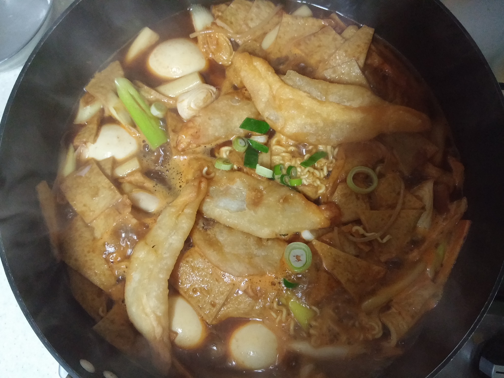 LG G Pro2 sample photo. My favorite korean food 떡볶이 photography
