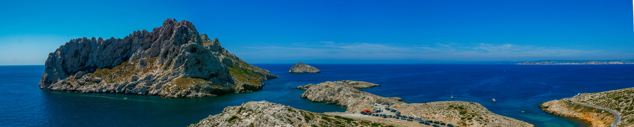 Sigma 24-70mm F2.8 EX DG Macro sample photo. Baie des singes marseille photography