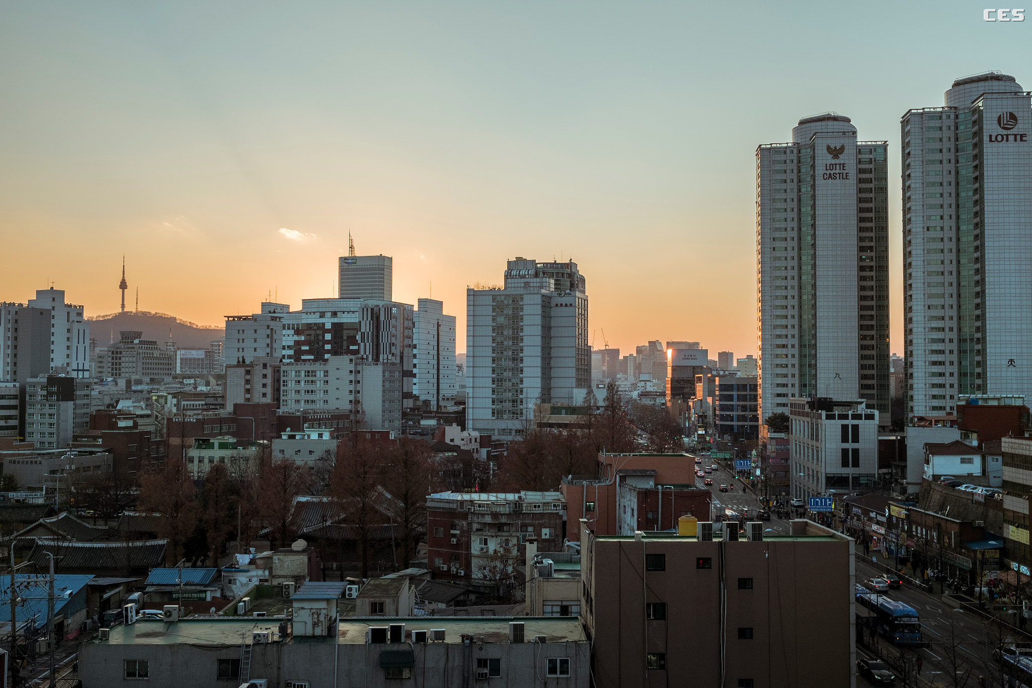 Fujifilm X-A2 + Fujifilm XF 23mm F1.4 R sample photo. Sunset in seoul photography