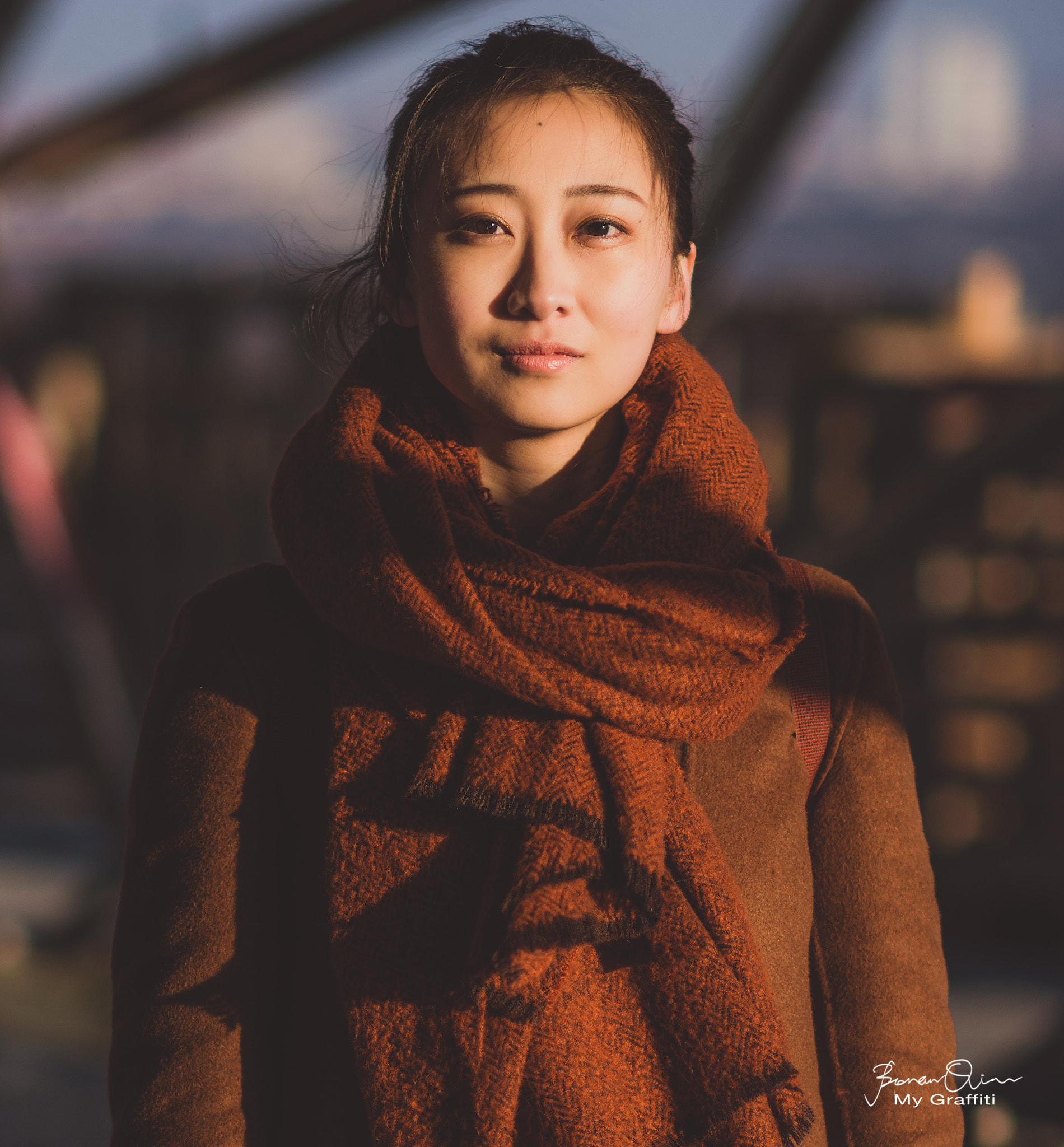 Nikon D7200 + Nikon AF-S Nikkor 85mm F1.4G sample photo. Shadow photography