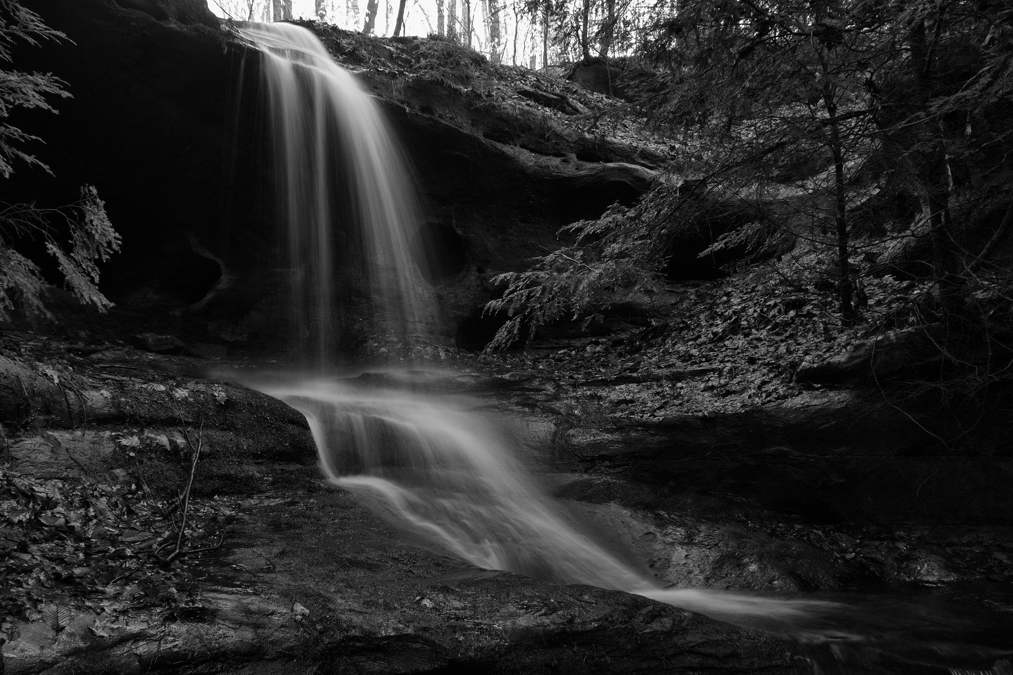 Sigma 17-70mm F2.8-4 DC Macro OS HSM sample photo. Grotto falls photography