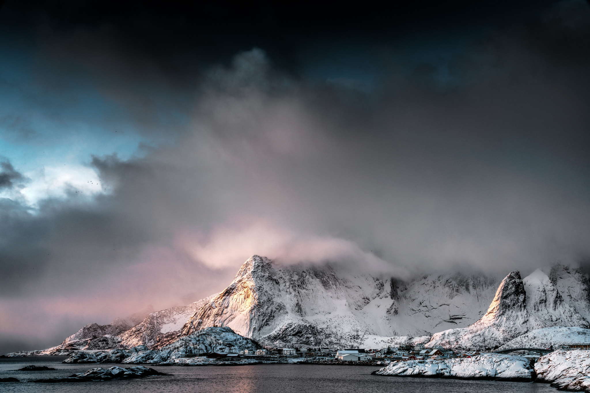 Sony FE PZ 28-135mm F4 G OSS sample photo. Norway photography