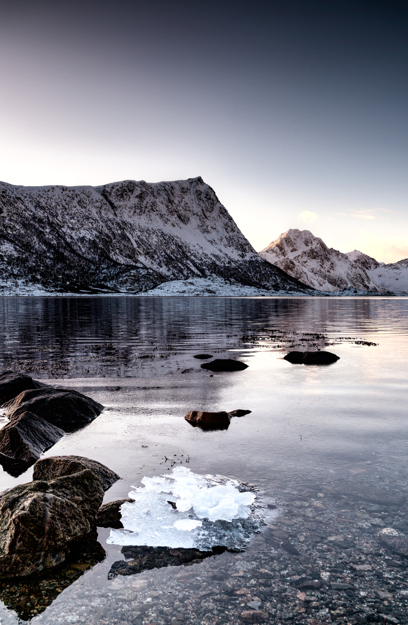 Sony FE PZ 28-135mm F4 G OSS sample photo. Norway photography