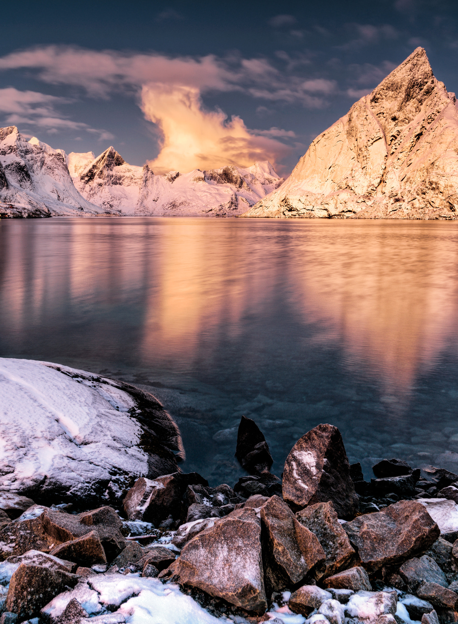 Sony FE PZ 28-135mm F4 G OSS sample photo. Norway photography