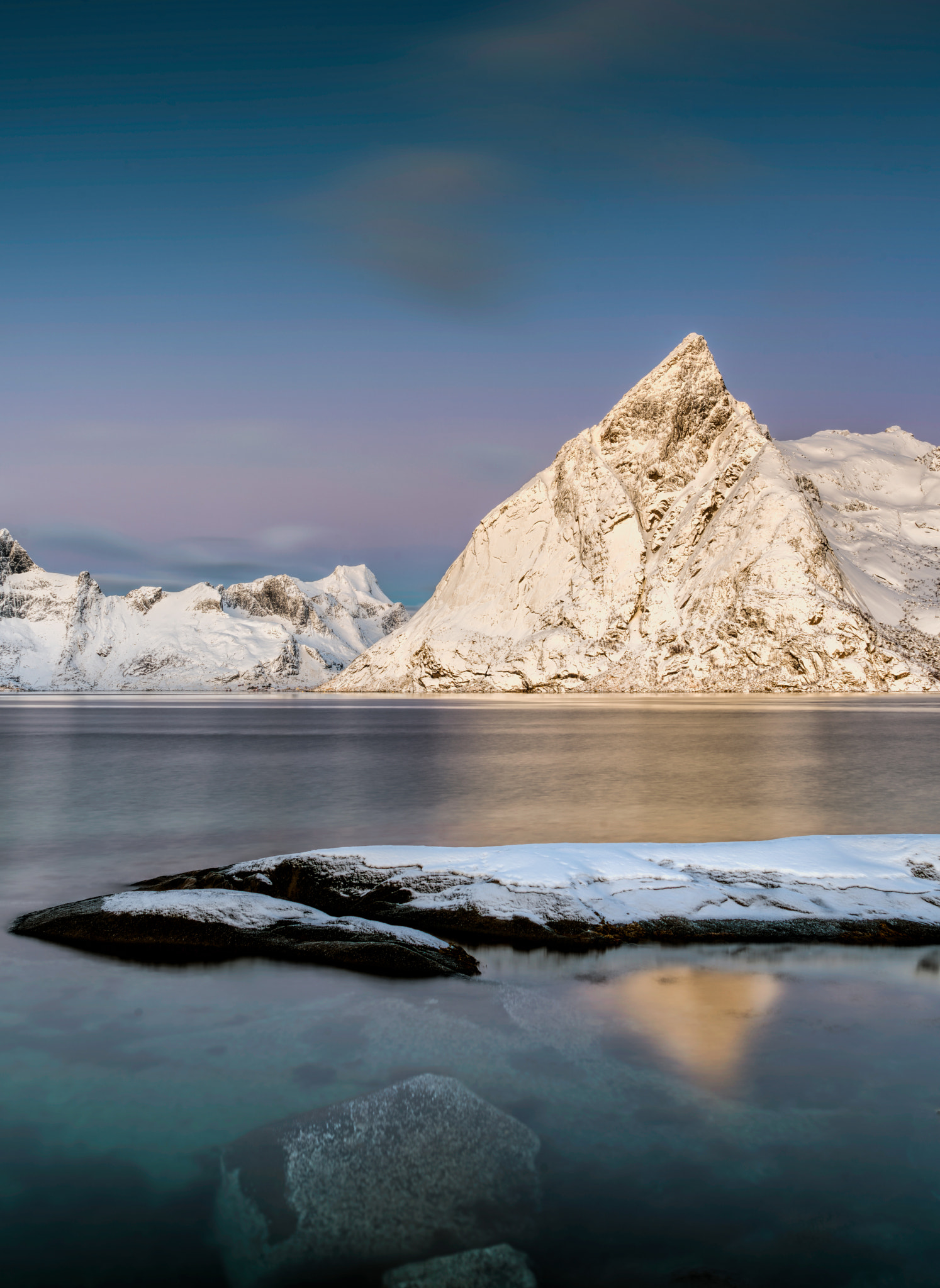 Sony FE PZ 28-135mm F4 G OSS sample photo. Norway photography