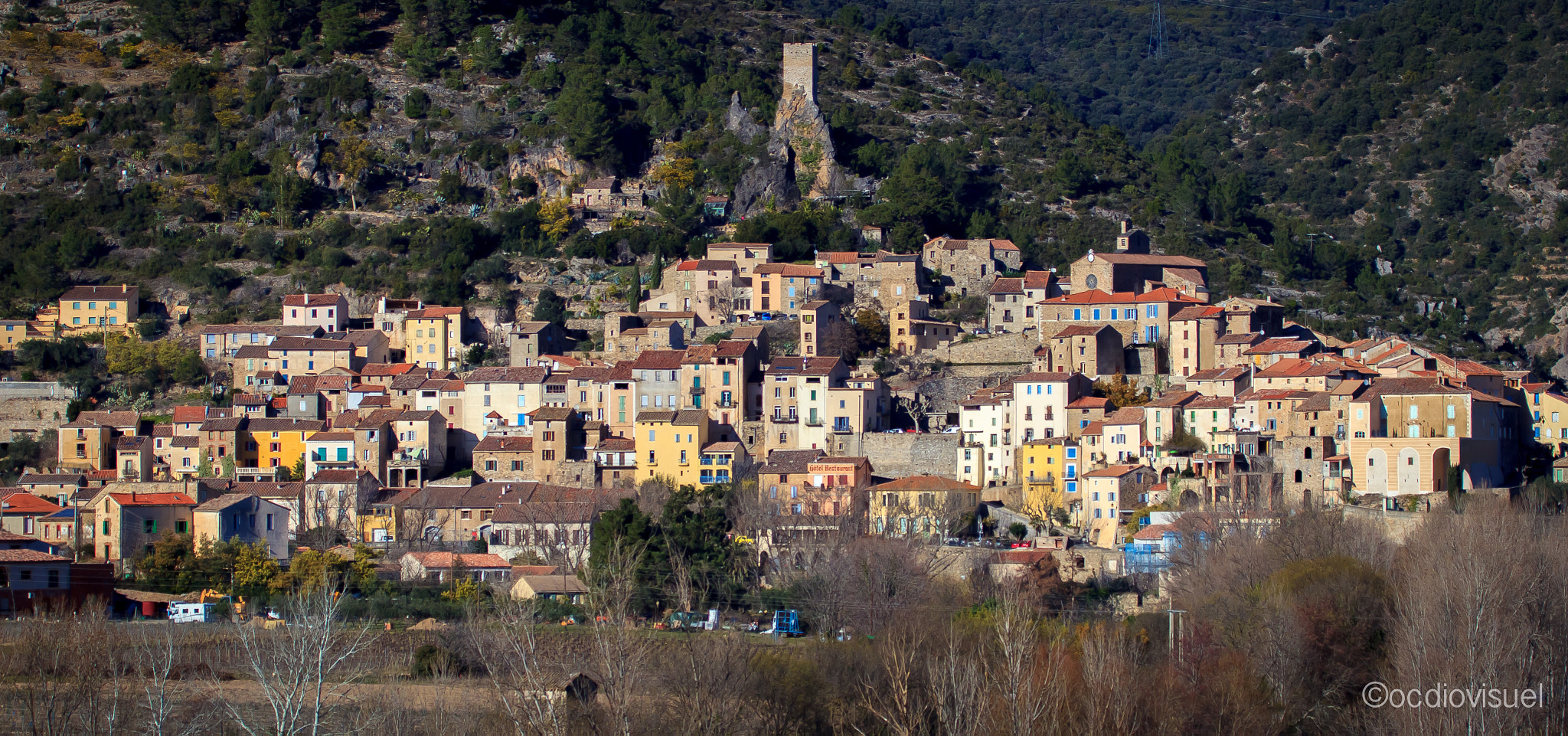 Canon EF 100-400mm F4.5-5.6L IS USM sample photo. Roquebrun photography