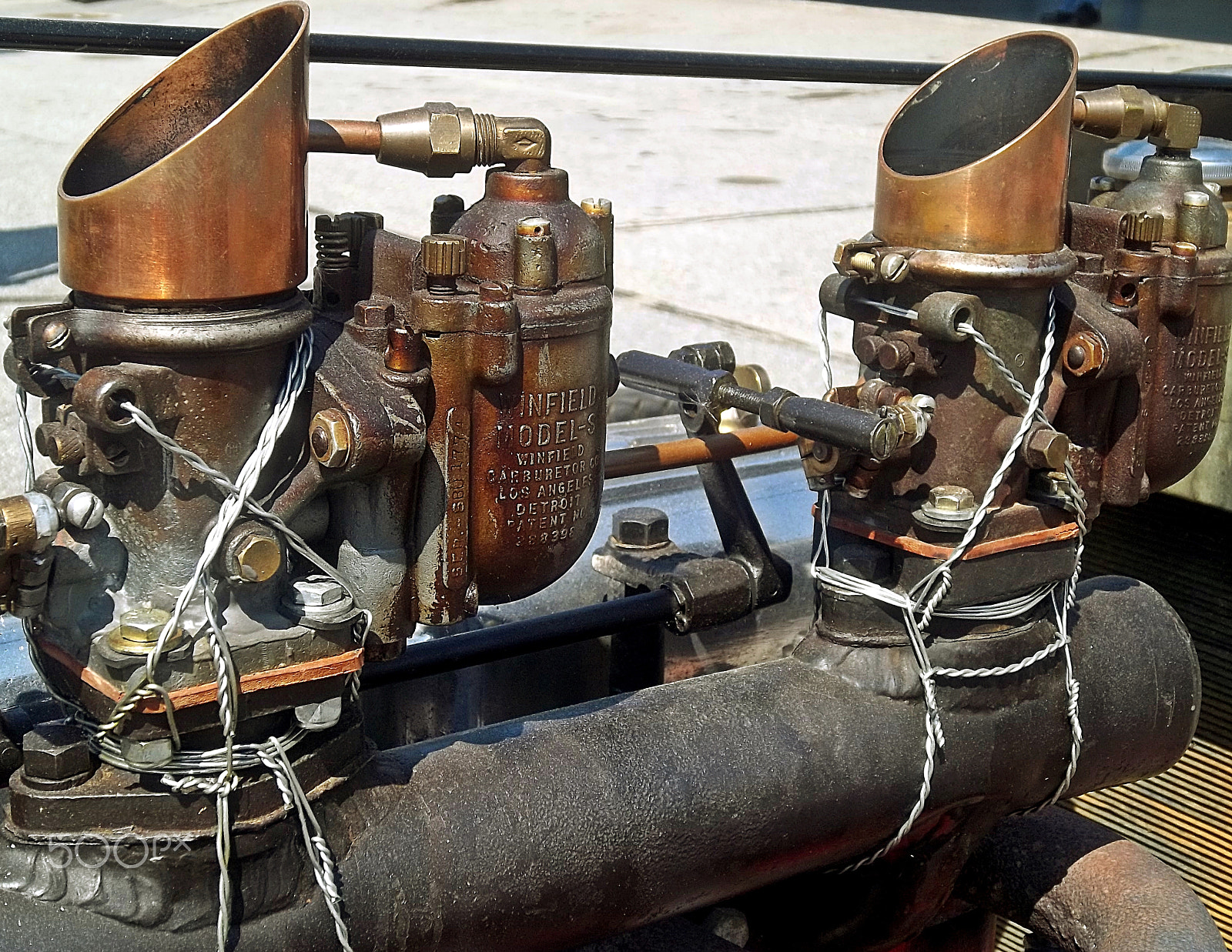 Kodak EASYSHARE M575 DIGITAL CAMERA sample photo. 1920's cragar special intake and carburetors photography