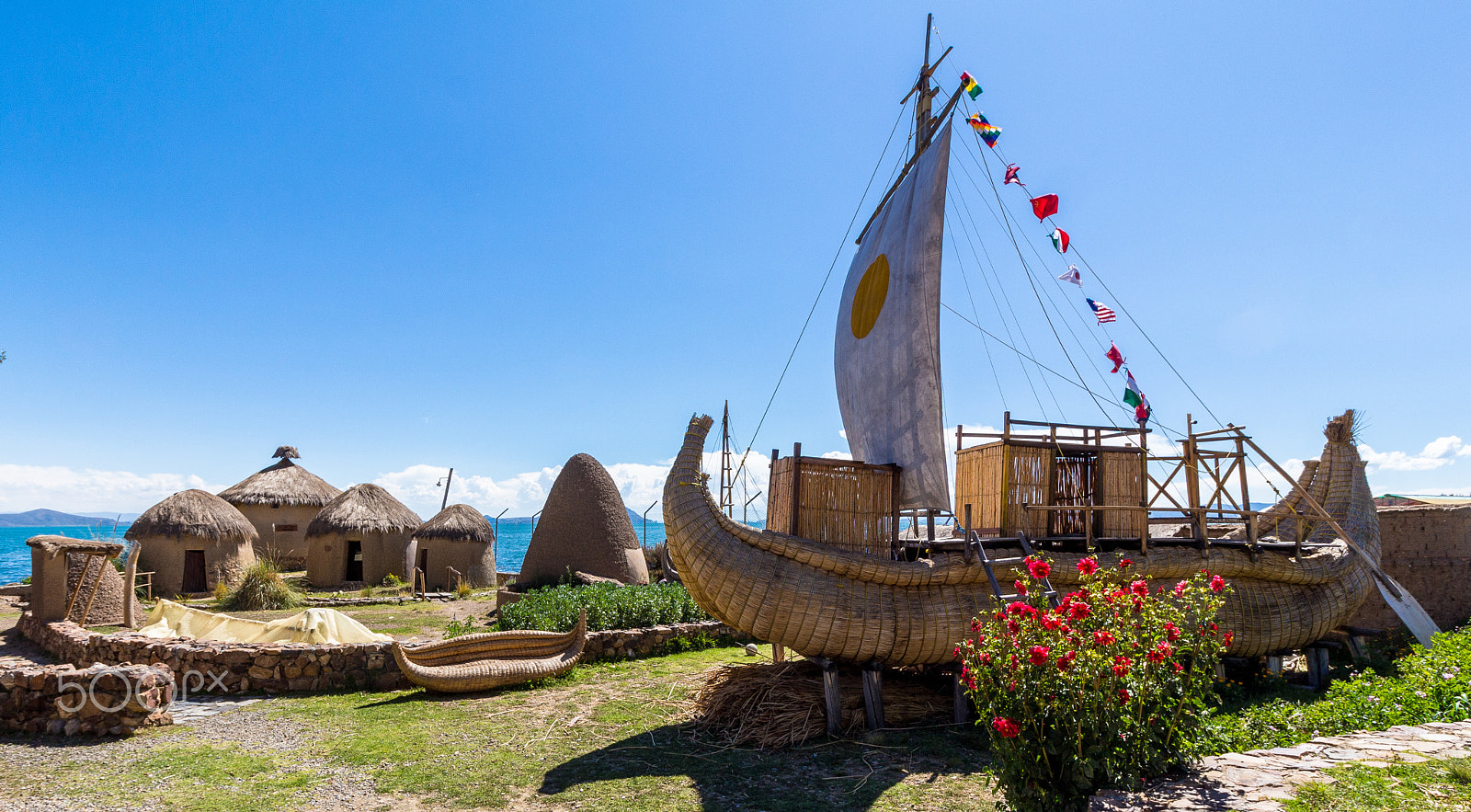 Canon EF-S 10-18mm F4.5–5.6 IS STM sample photo. Lake titicaca photography