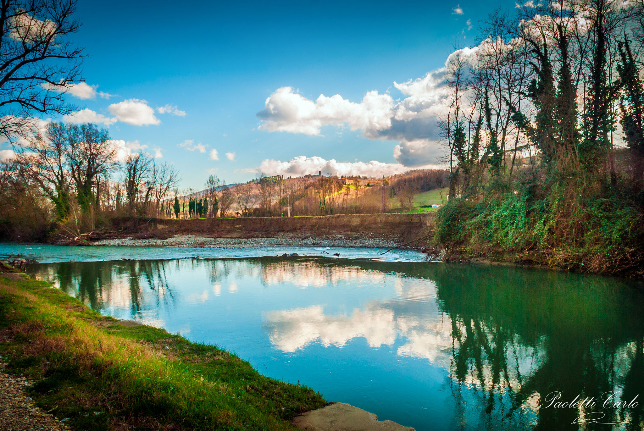 Nikon D60 sample photo. Walking along the river tevere photography