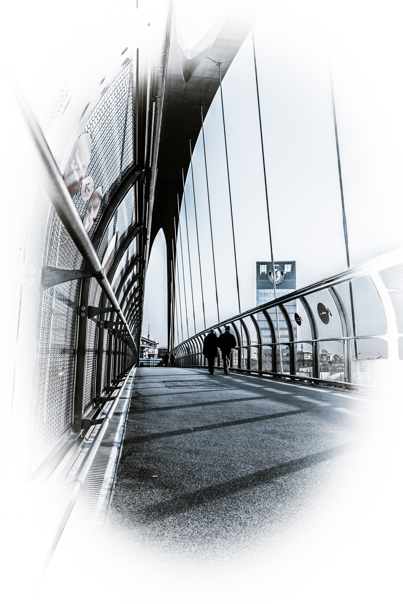 Canon EF 24mm F1.4L II USM sample photo. Bridge photography
