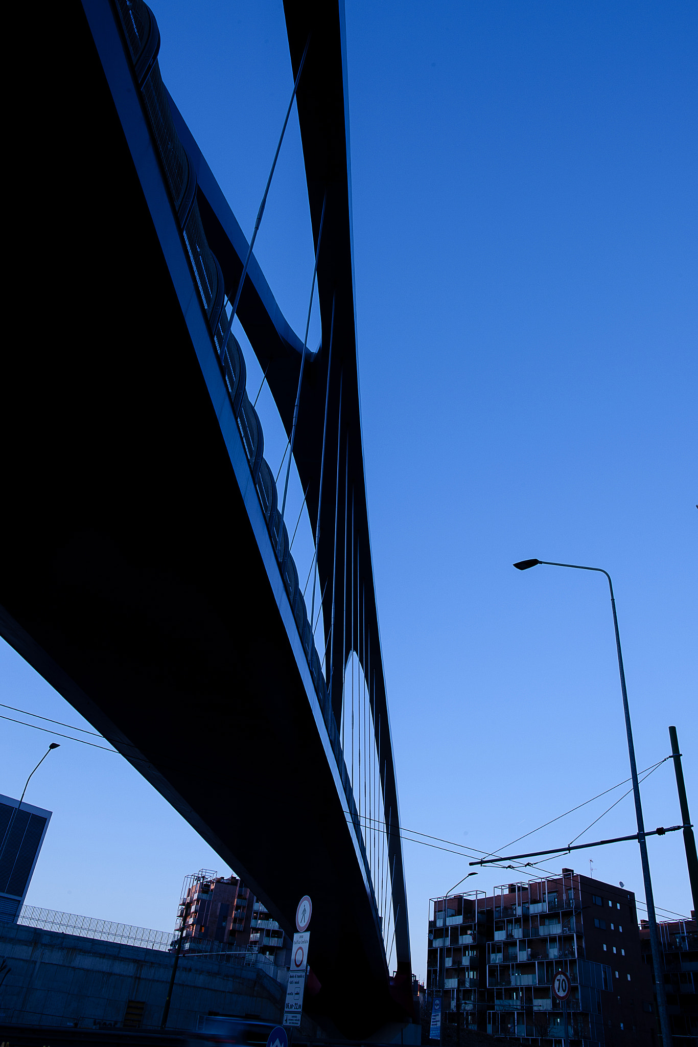 Canon EF 24mm F1.4L II USM sample photo. Fuga (di ) photography