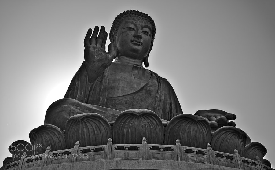 Tian Tan Buddha