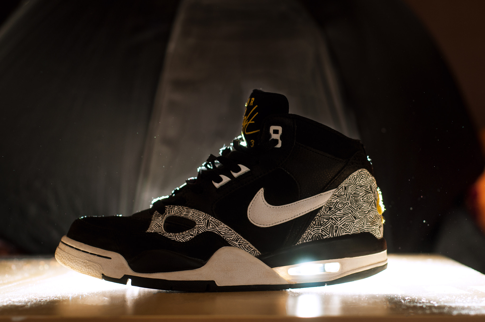 AF Nikkor 50mm f/1.8 sample photo. Nike lightning photography