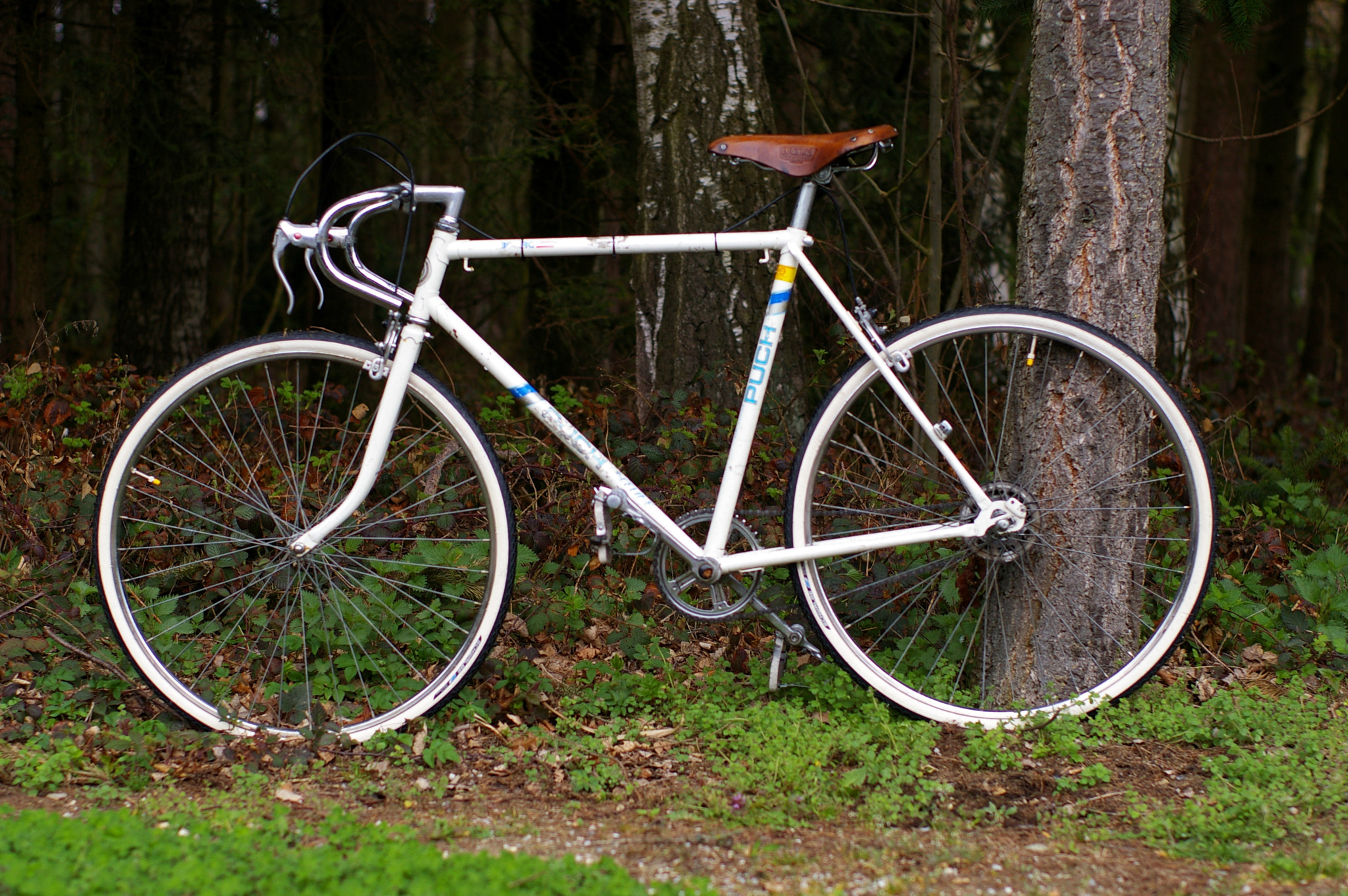 Pentax K100D + Pentax smc FA 50mm F1.4 sample photo. Retrobike photography