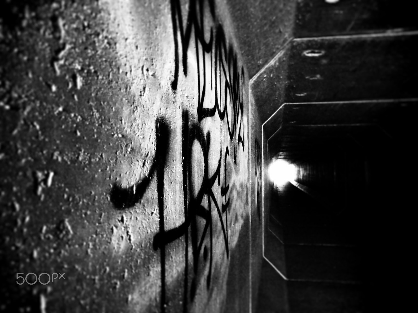 Kodak EASYSHARE Z5010 DIGITAL CAMERA sample photo. Dark graffiti photography