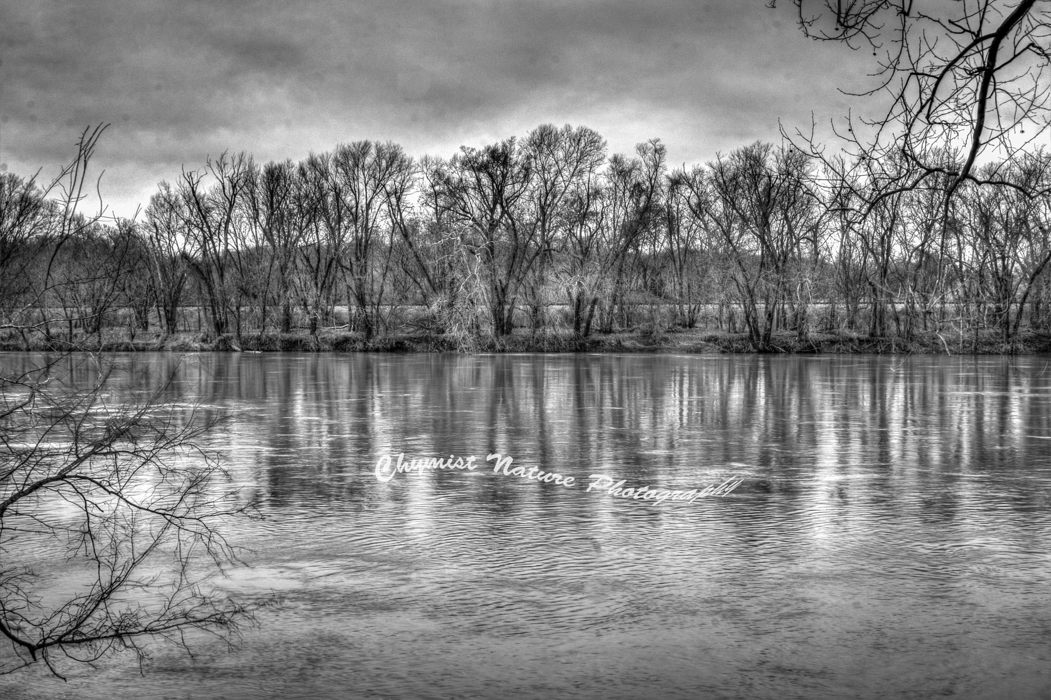 Sony DT 18-70mm F3.5-5.6 sample photo. The river photography