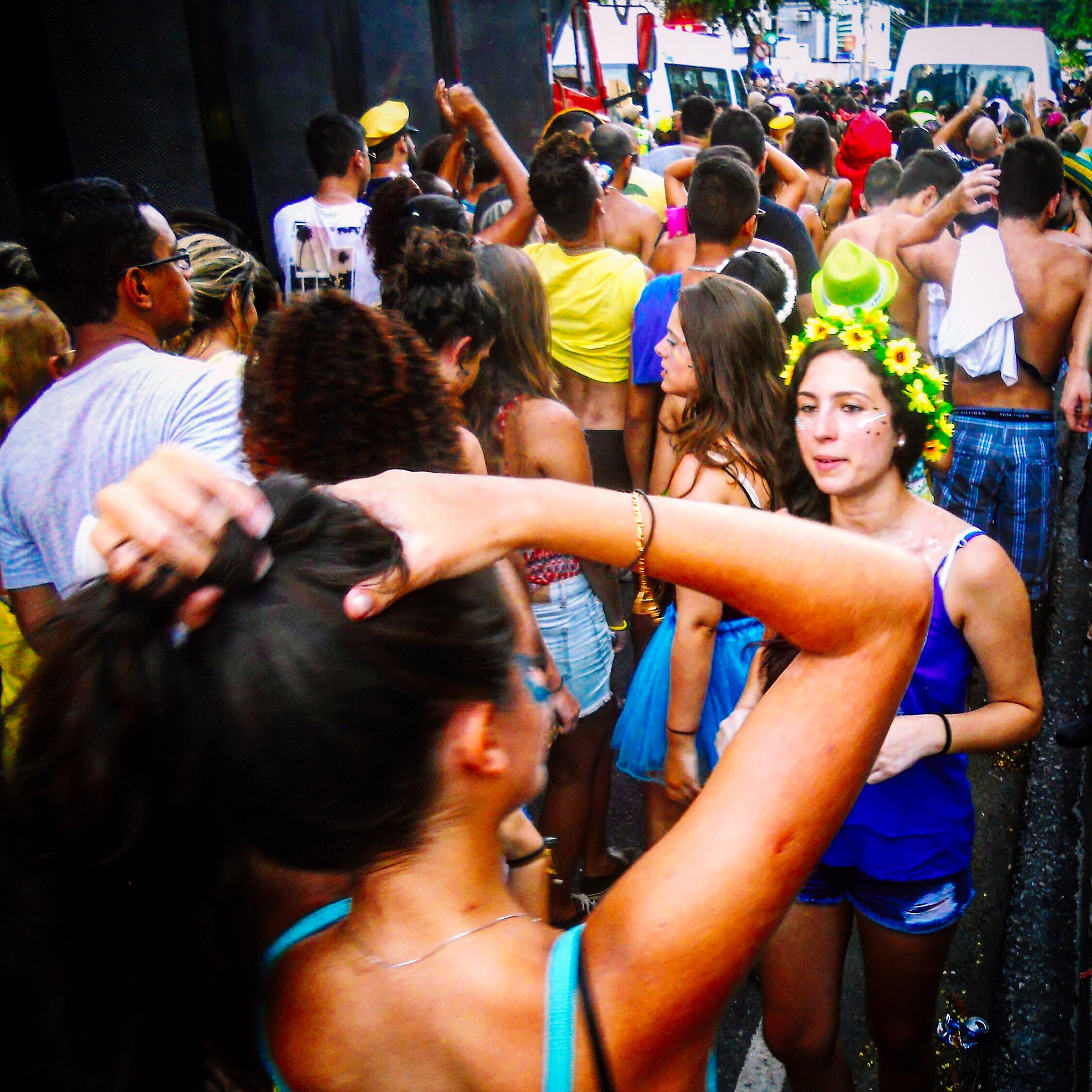 Nikon Coolpix S4000 sample photo. Carnaval in rio photography