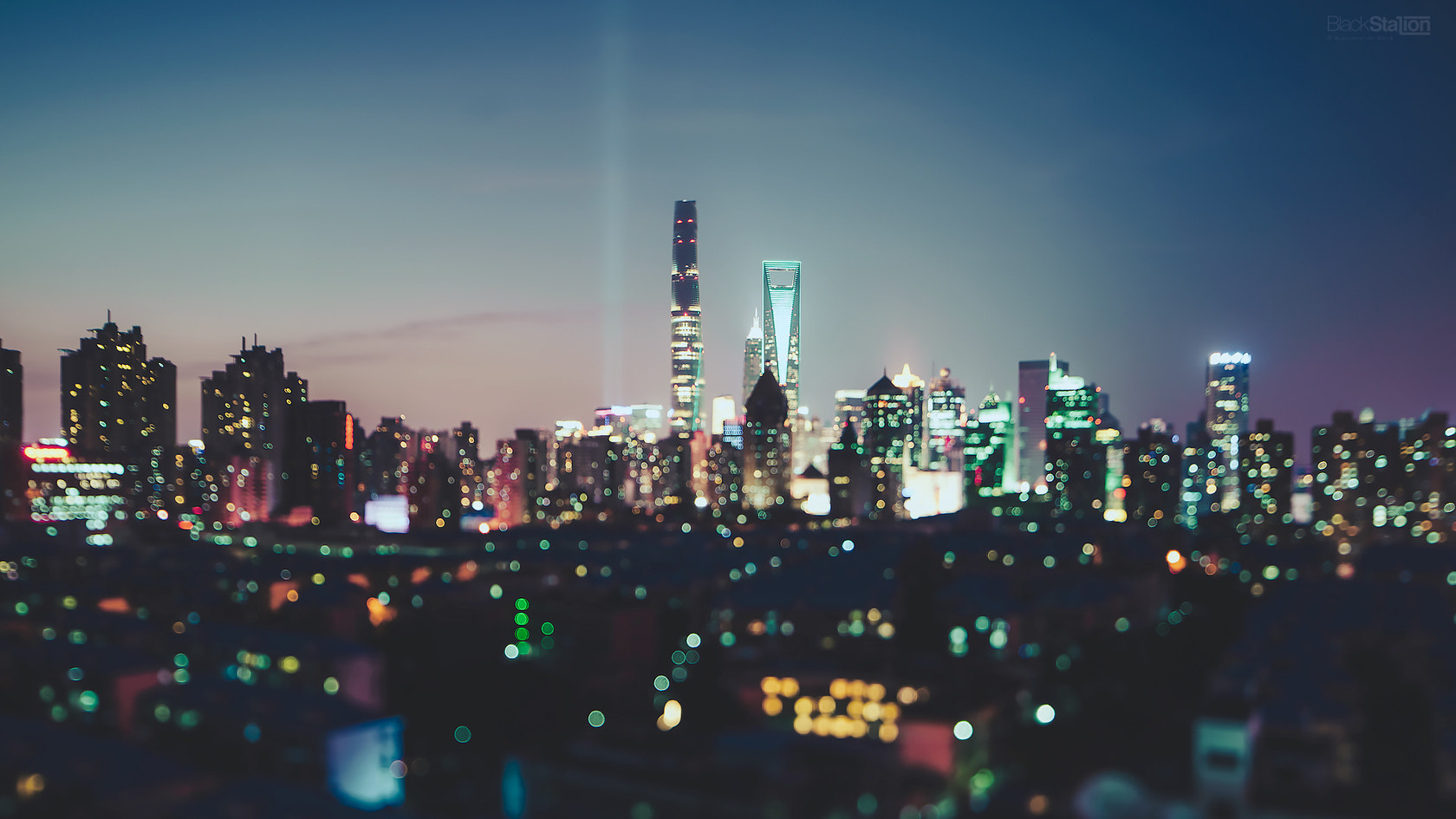 24mm F3.5 G II sample photo.  夜弥漫  photography