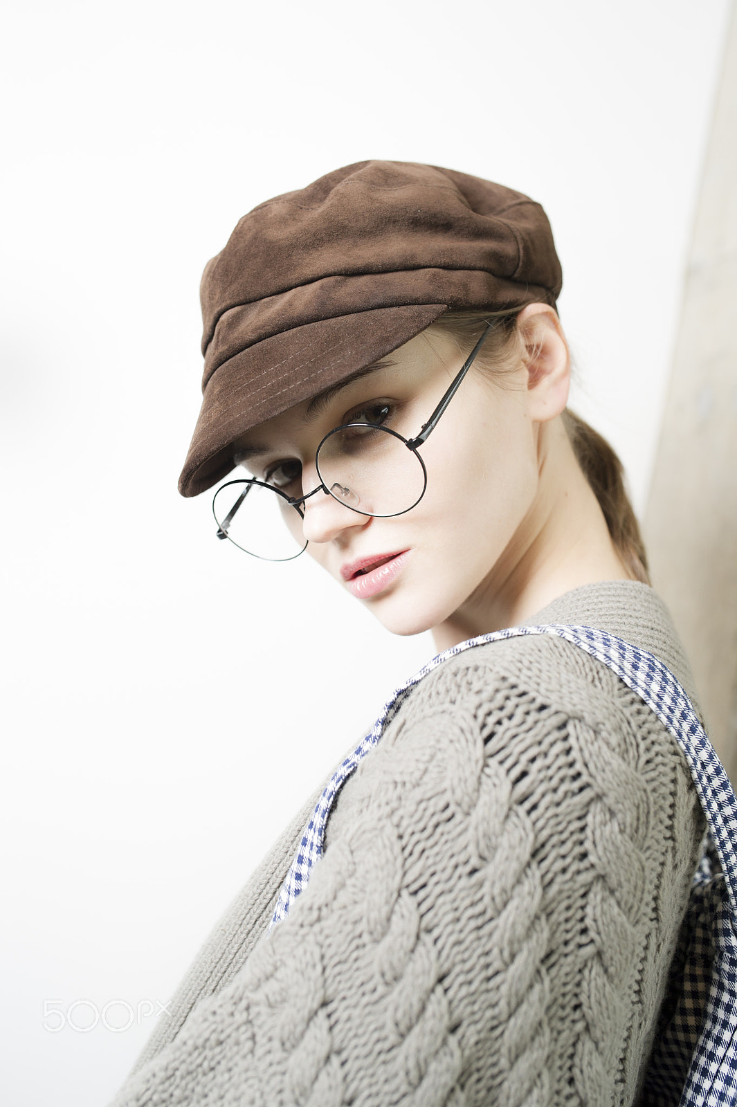 Nikon D3S + Sigma 35mm F1.4 DG HSM Art sample photo. The shadow of the hat photography